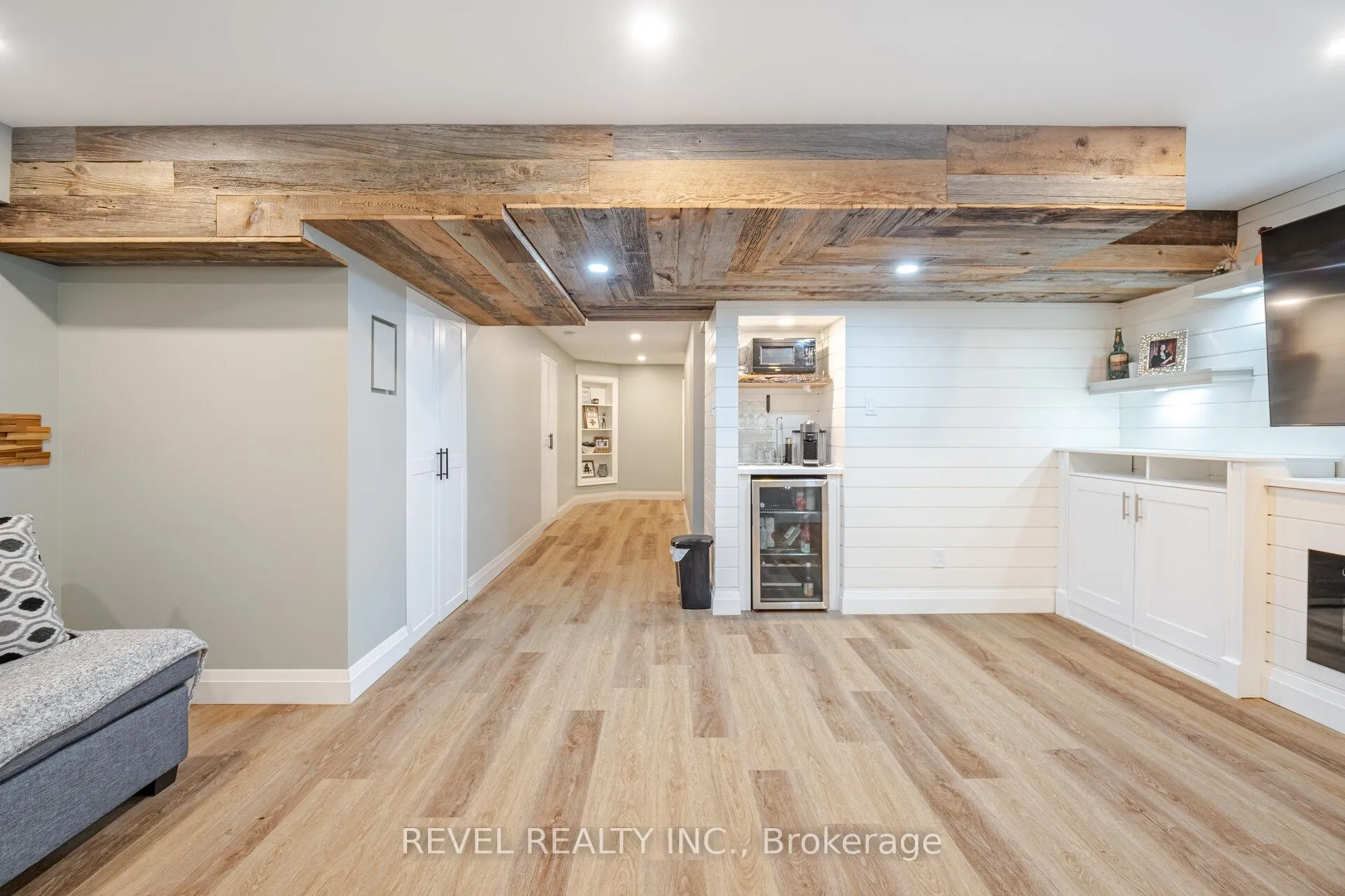 Photo 31 of 132 Swindale Drive, Milton, Scott — HOMEH