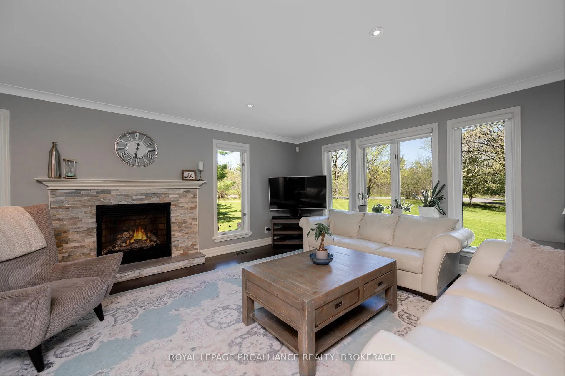 Photo 6 of 1800 Radage Road, Kingston, City North of 401 — HOMEH