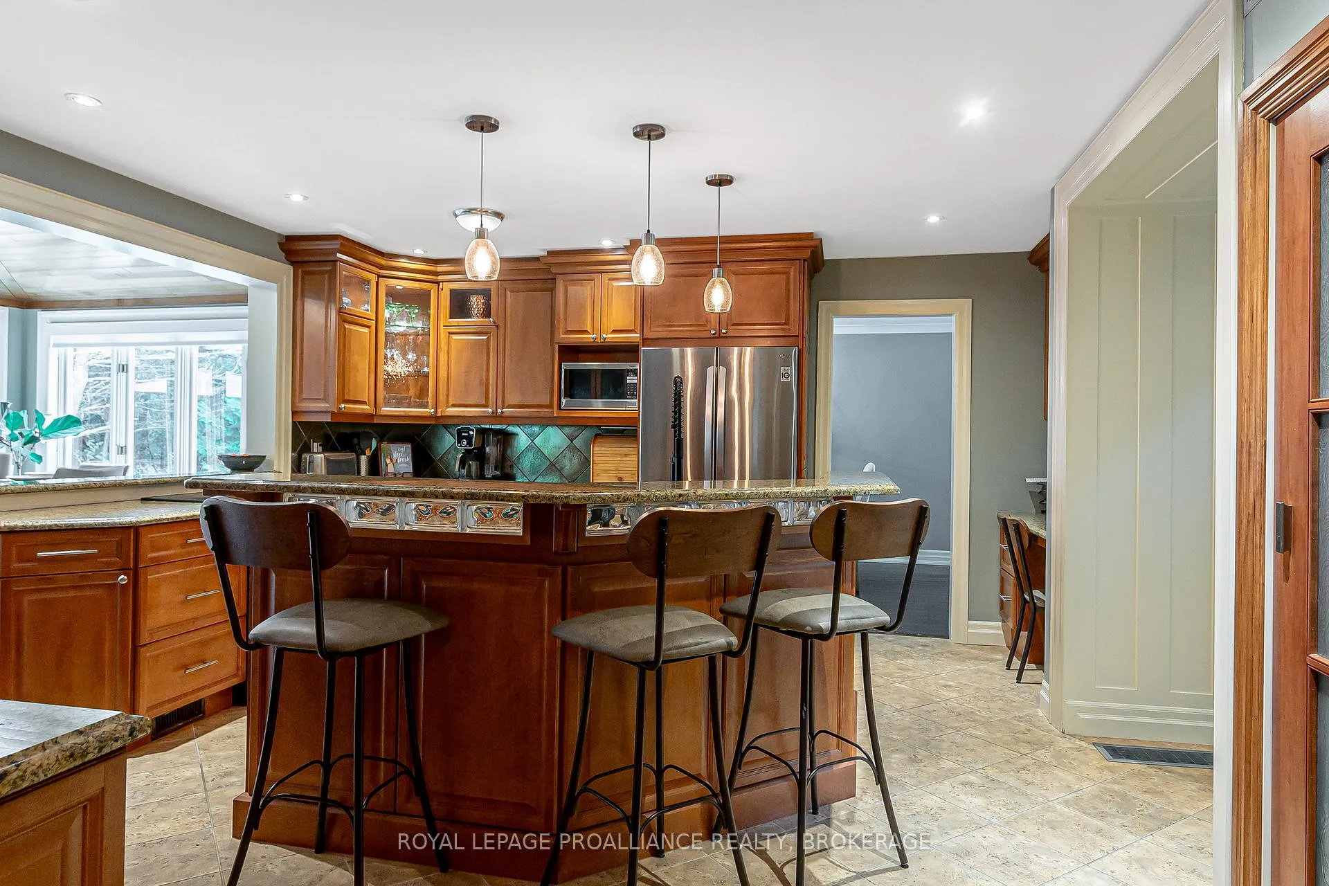 Photo 10 of 1800 Radage Road, Kingston, City North of 401 — HOMEH