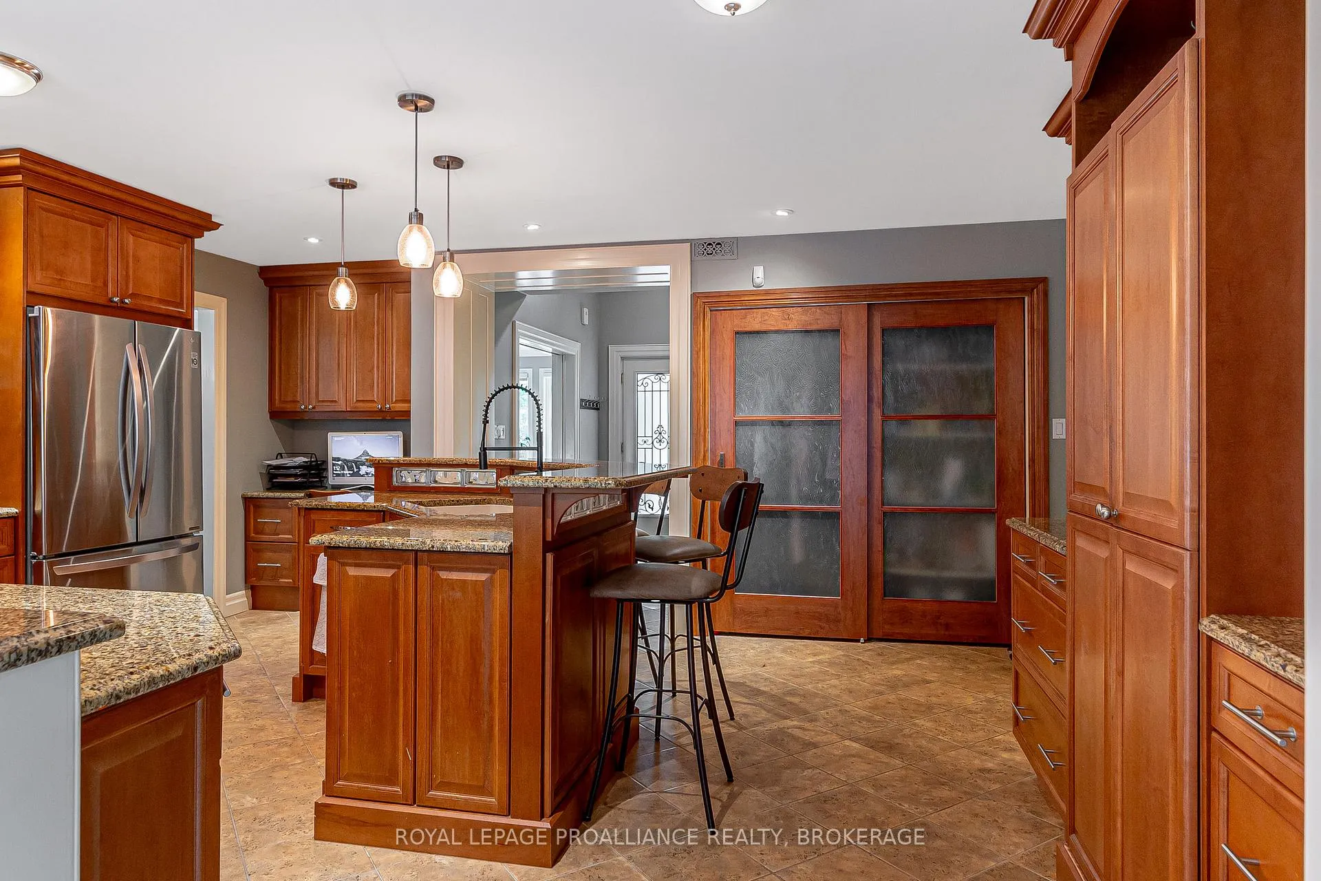 Photo 11 of 1800 Radage Road, Kingston, City North of 401 — HOMEH
