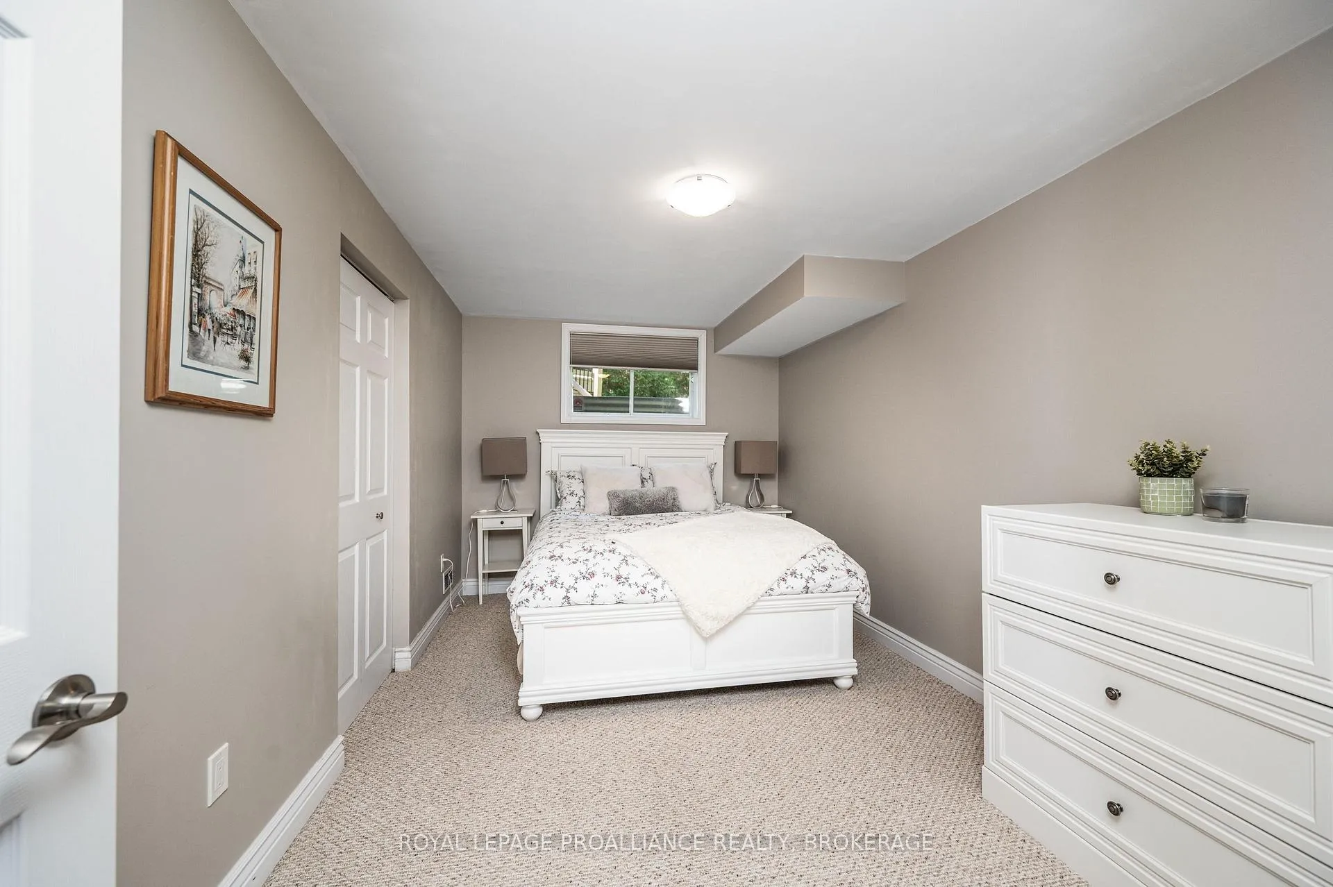 Photo 31 of 1800 Radage Road, Kingston, City North of 401 — HOMEH