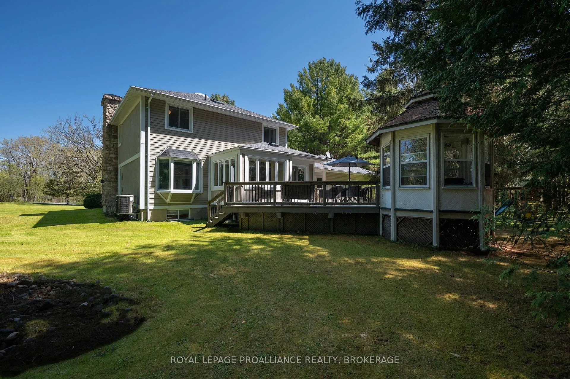 Photo 45 of 1800 Radage Road, Kingston, City North of 401 — HOMEH