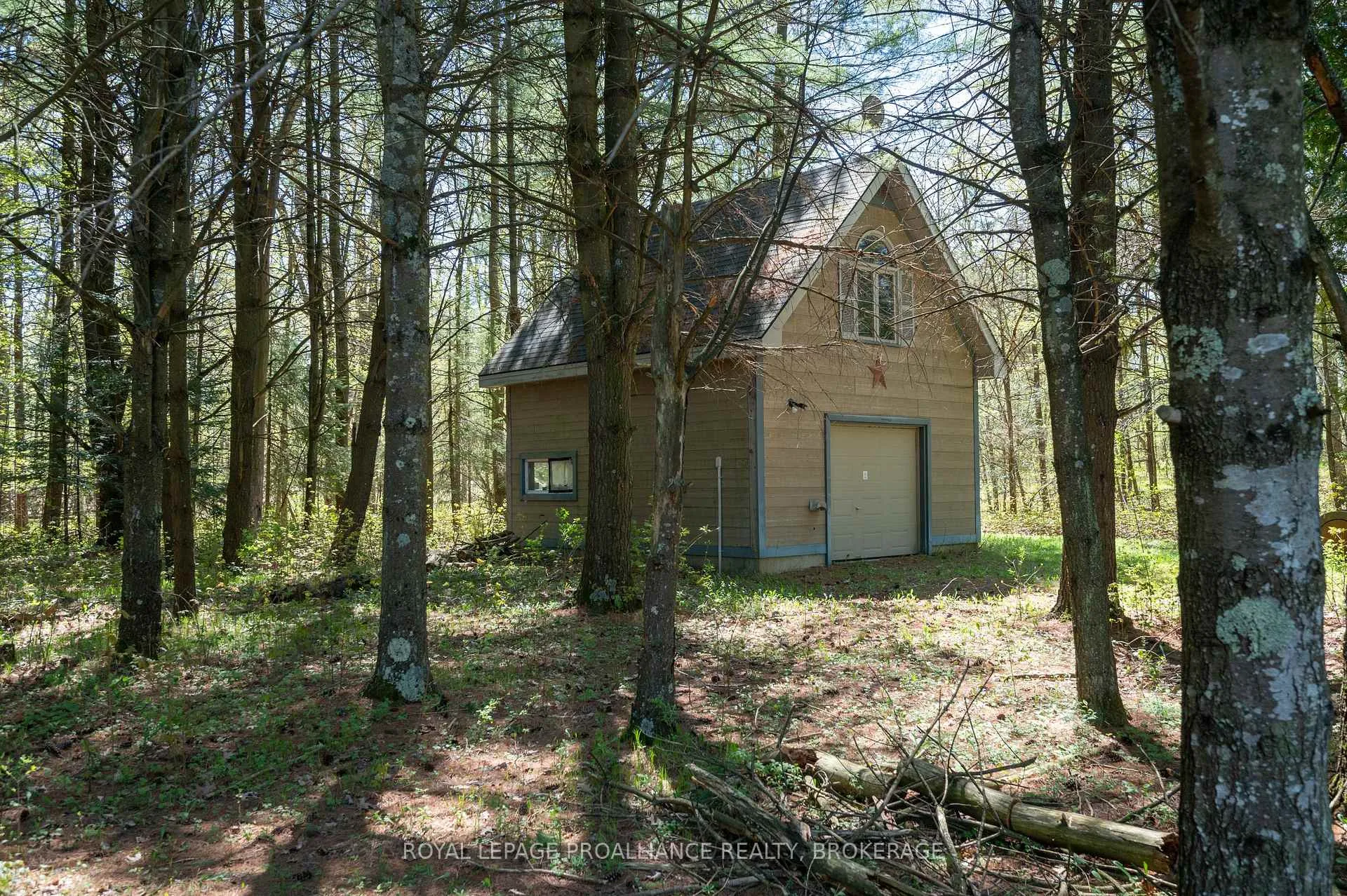 Photo 46 of 1800 Radage Road, Kingston, City North of 401 — HOMEH