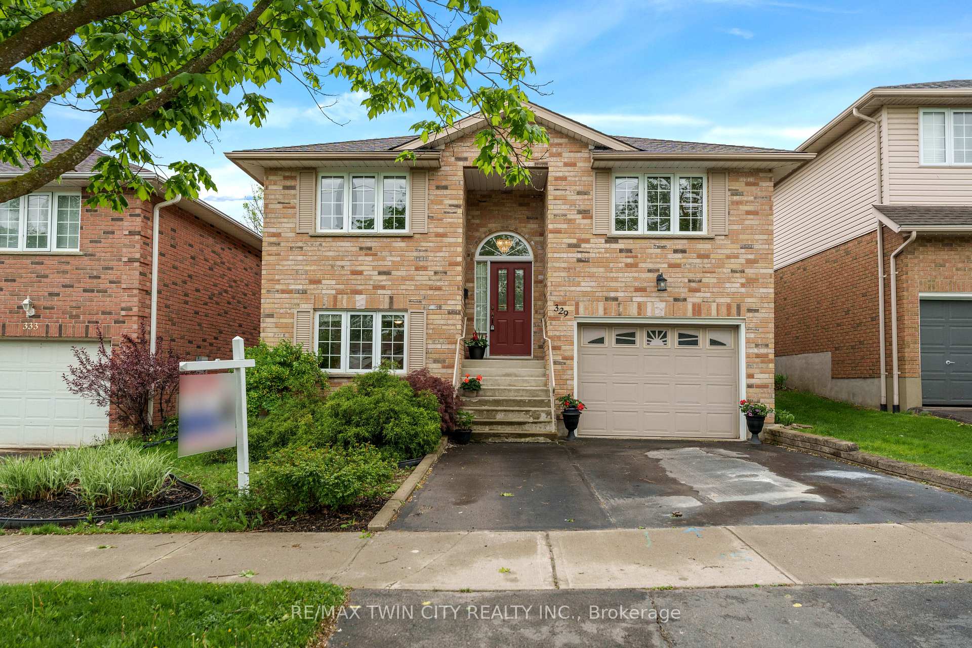 Photo 1 of 329 Otterbein Road, Kitchener — HOMEH