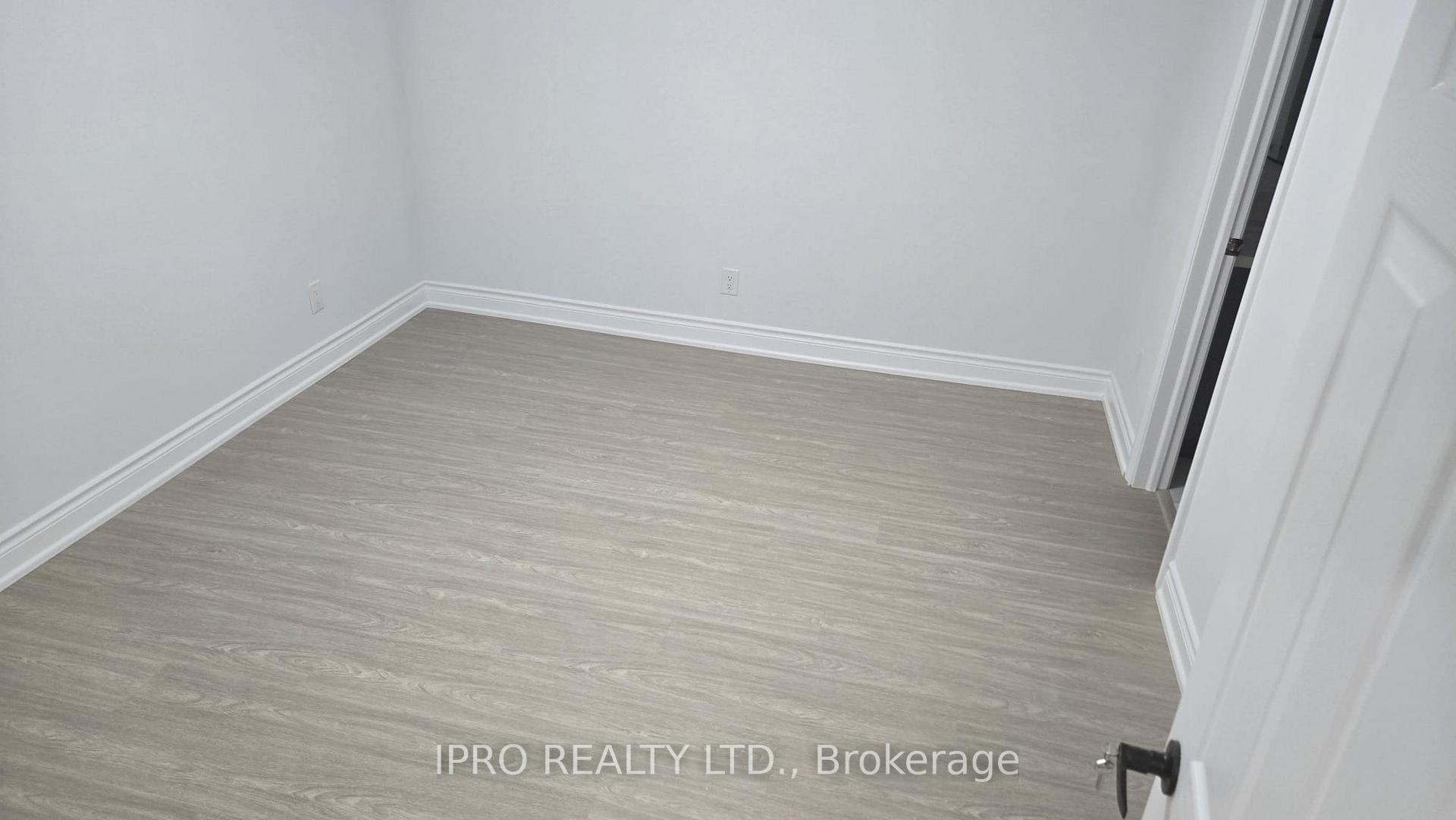 Photo 9 of 42 Sanders Drive, Markham, Box Grove — HOMEH