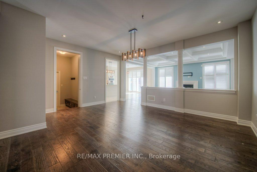 Photo 6 of 15 Babcock Street, Hamilton, Waterdown — HOMEH