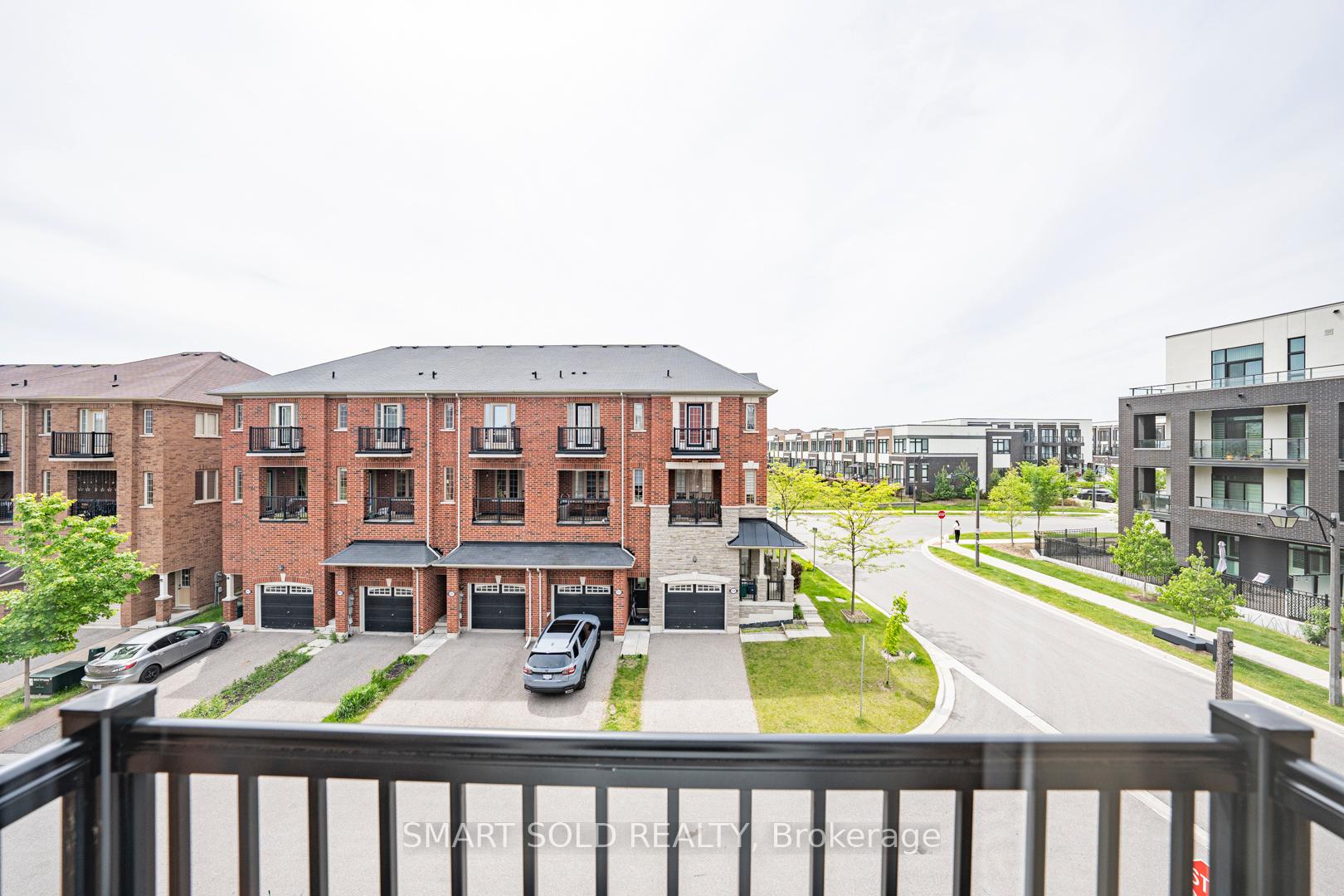 Photo 47 of 52 Orca Drive, Markham, Wismer — HOMEH