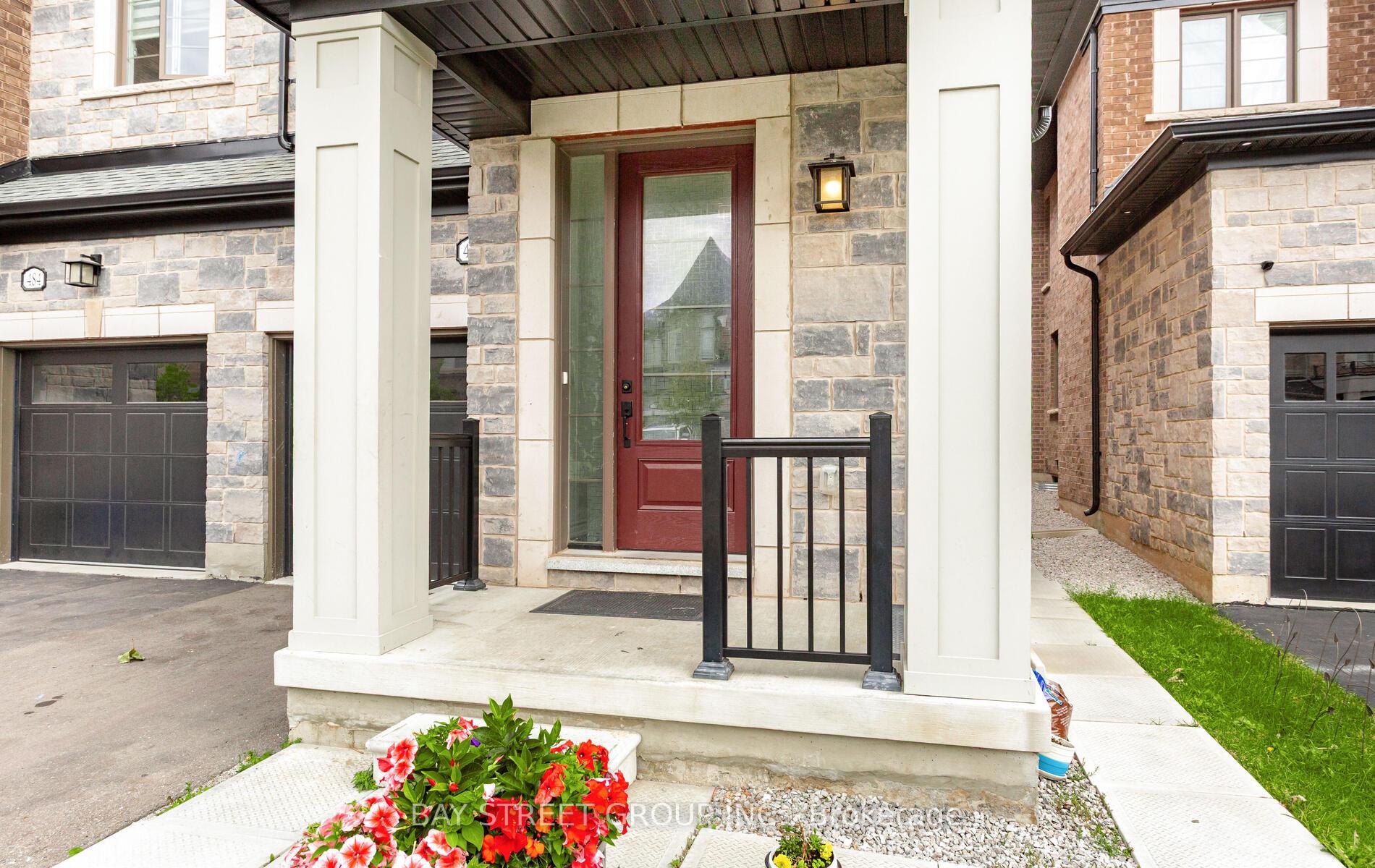 Photo 4 of 482 Parent Place, Milton, Ford — HOMEH