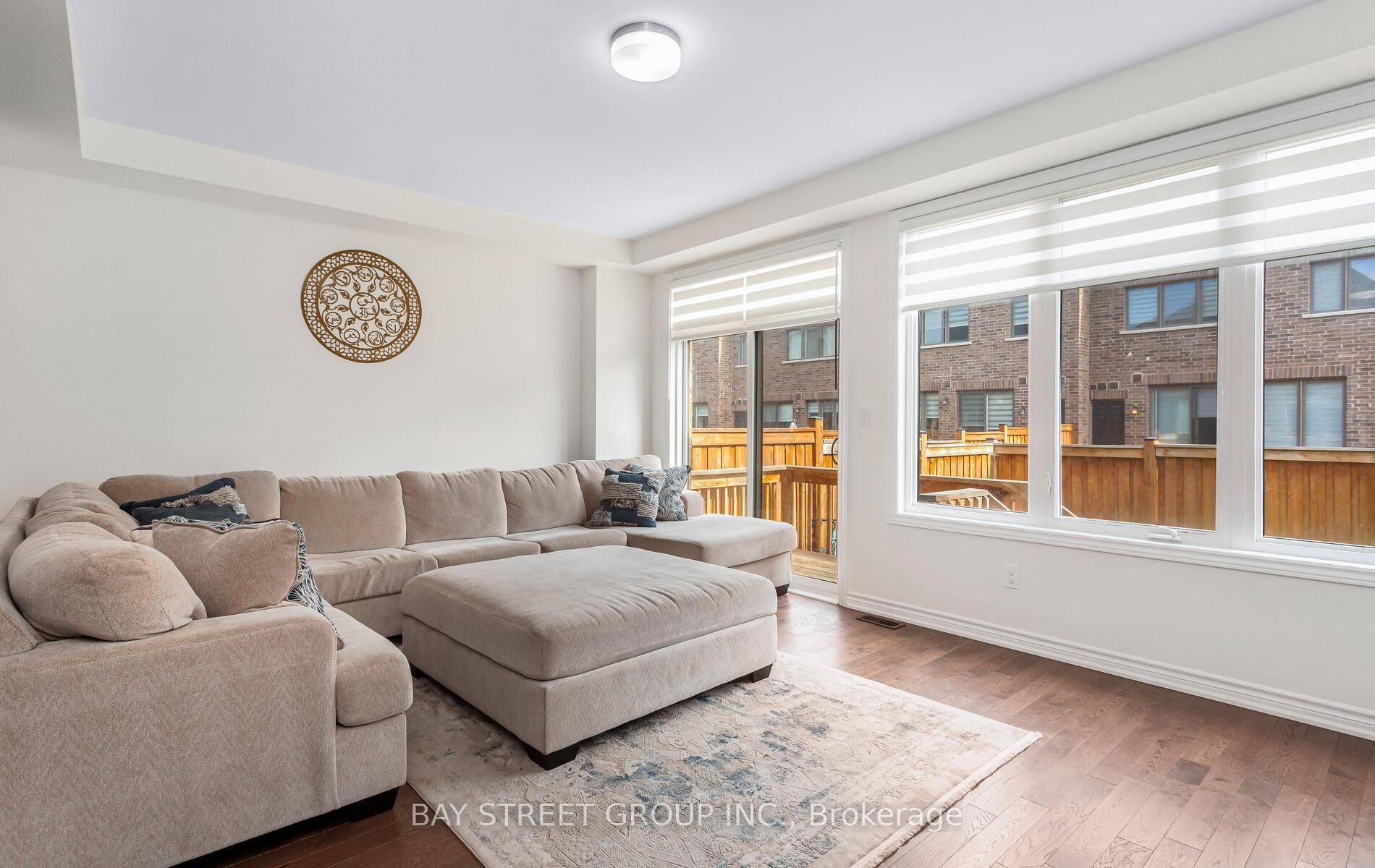 Photo 13 of 482 Parent Place, Milton, Ford — HOMEH