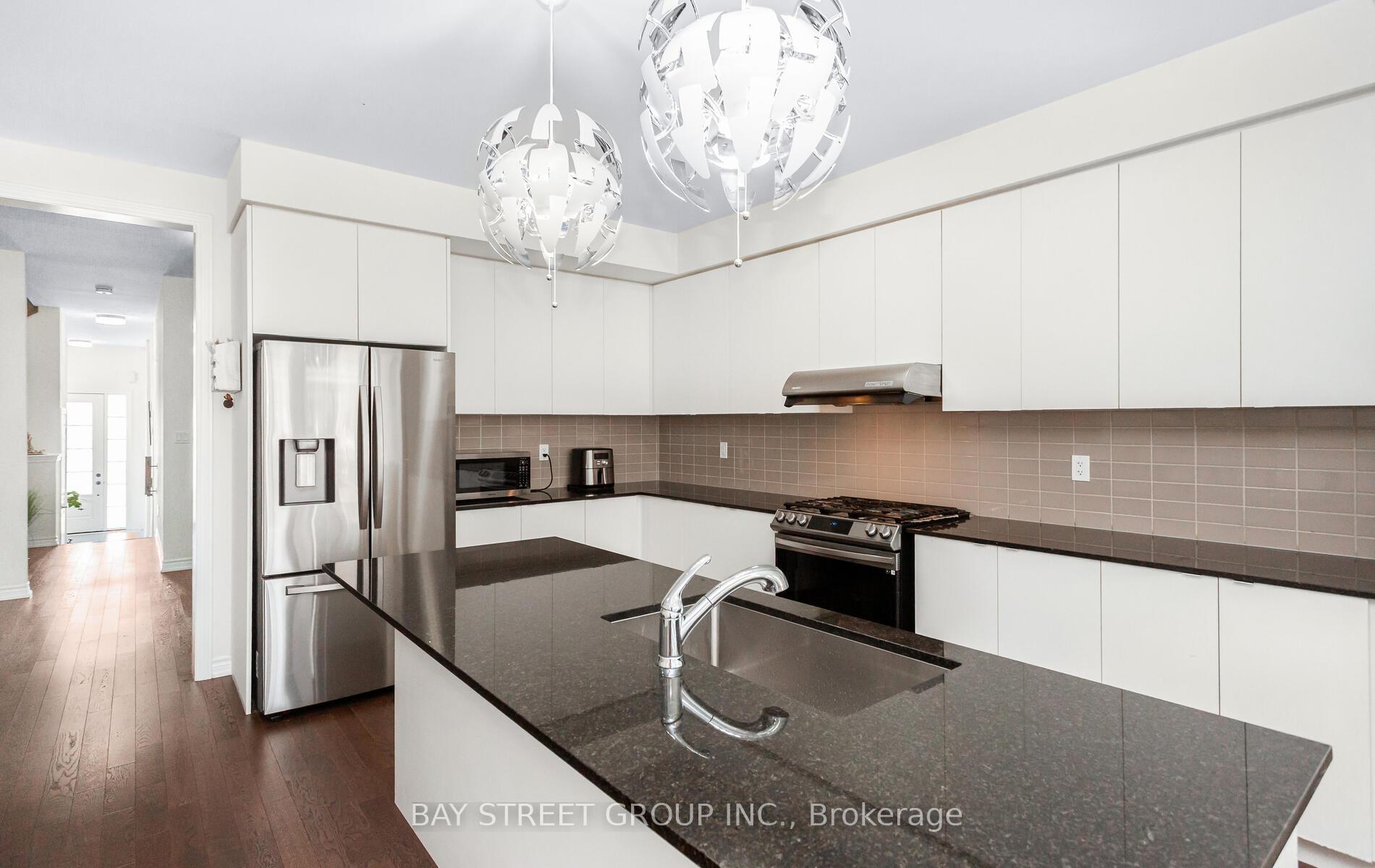 Photo 17 of 482 Parent Place, Milton, Ford — HOMEH