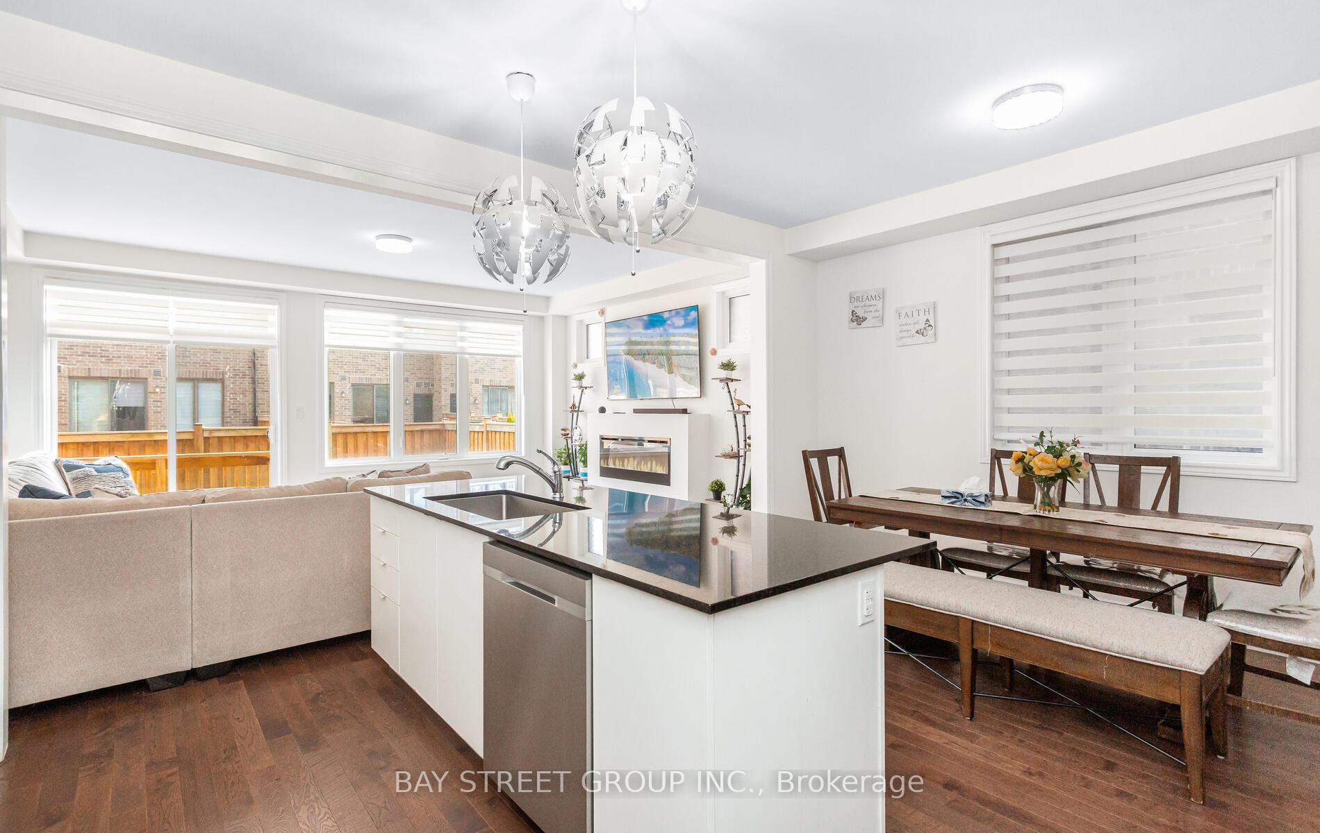 Photo 22 of 482 Parent Place, Milton, Ford — HOMEH