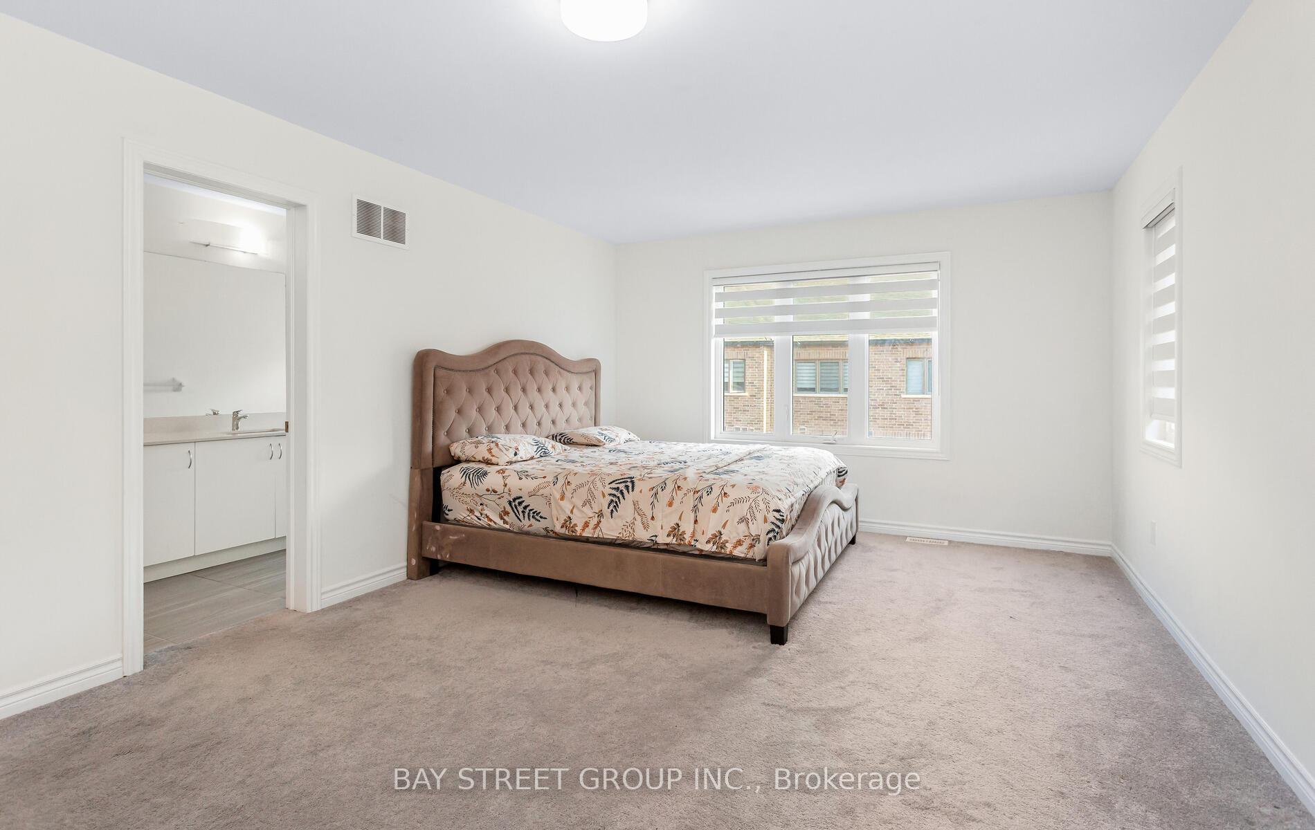 Photo 25 of 482 Parent Place, Milton, Ford — HOMEH