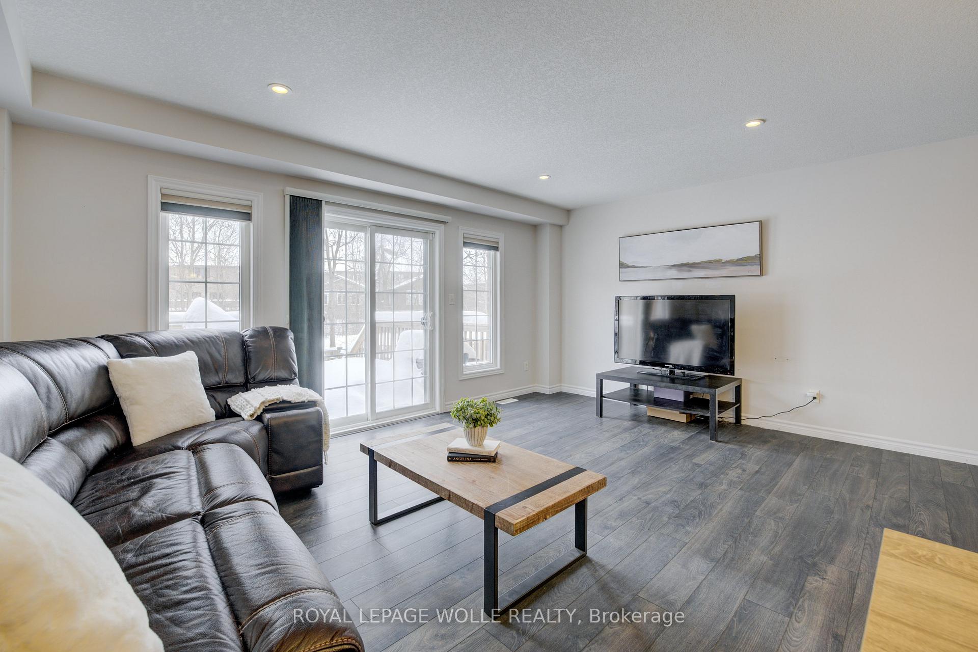 Photo 21 of 55 Meadowridge Street, Kitchener — HOMEH