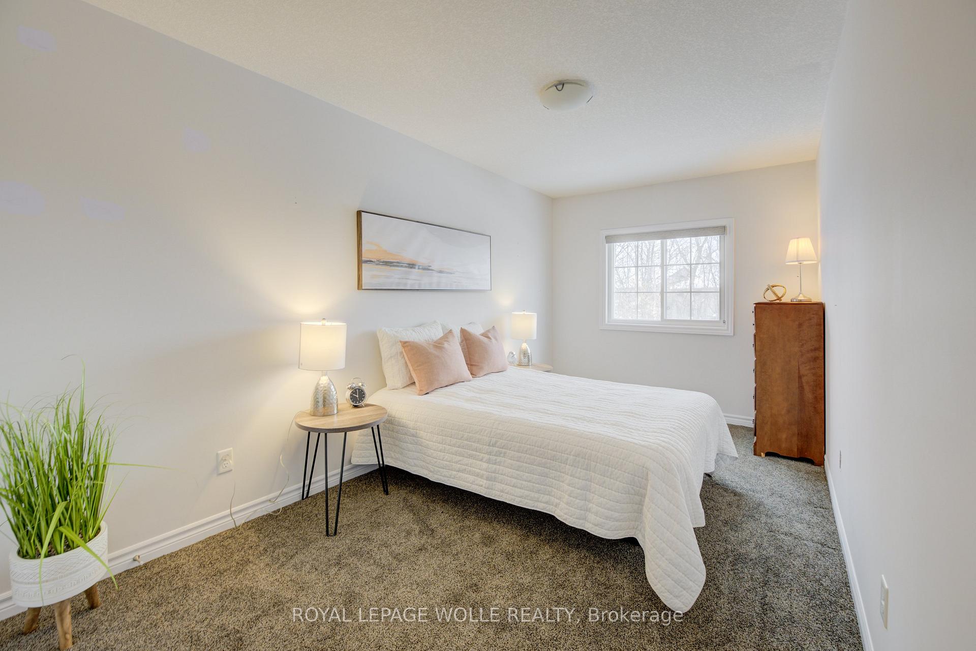 Photo 28 of 55 Meadowridge Street, Kitchener — HOMEH