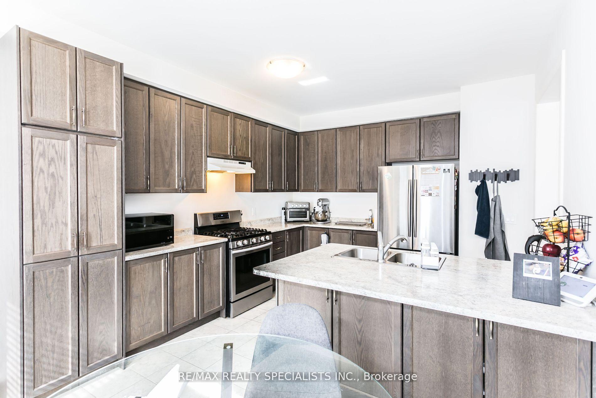 Photo 20 of 1558 Carr Landing, Milton, Ford — HOMEH