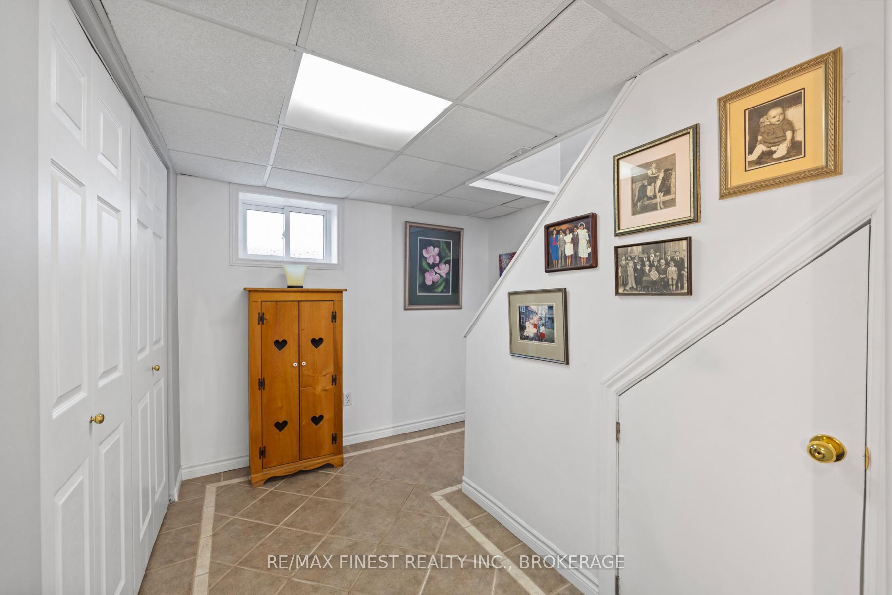 Photo 25 of 2232 Mckendry Road, Kingston, City North of 401 — HOMEH