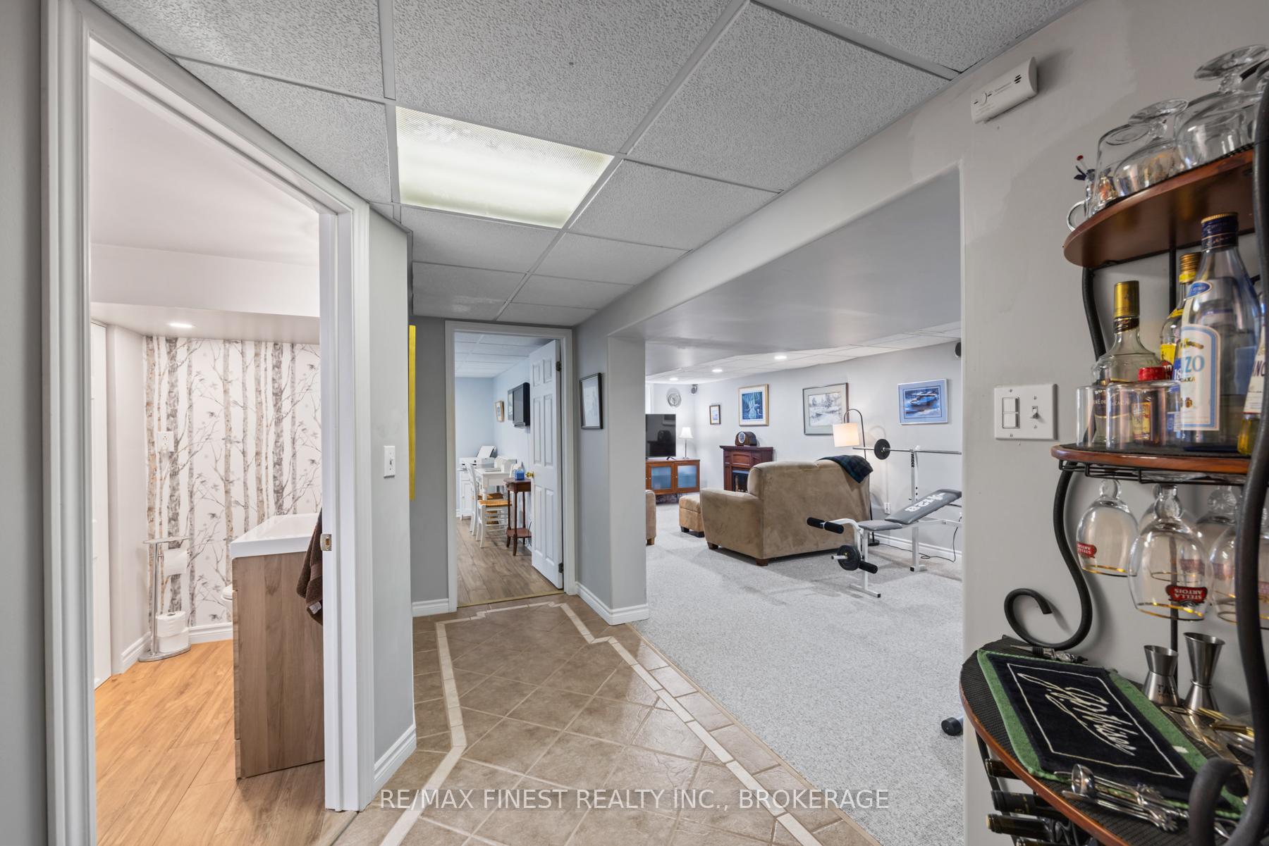 Photo 26 of 2232 Mckendry Road, Kingston, City North of 401 — HOMEH