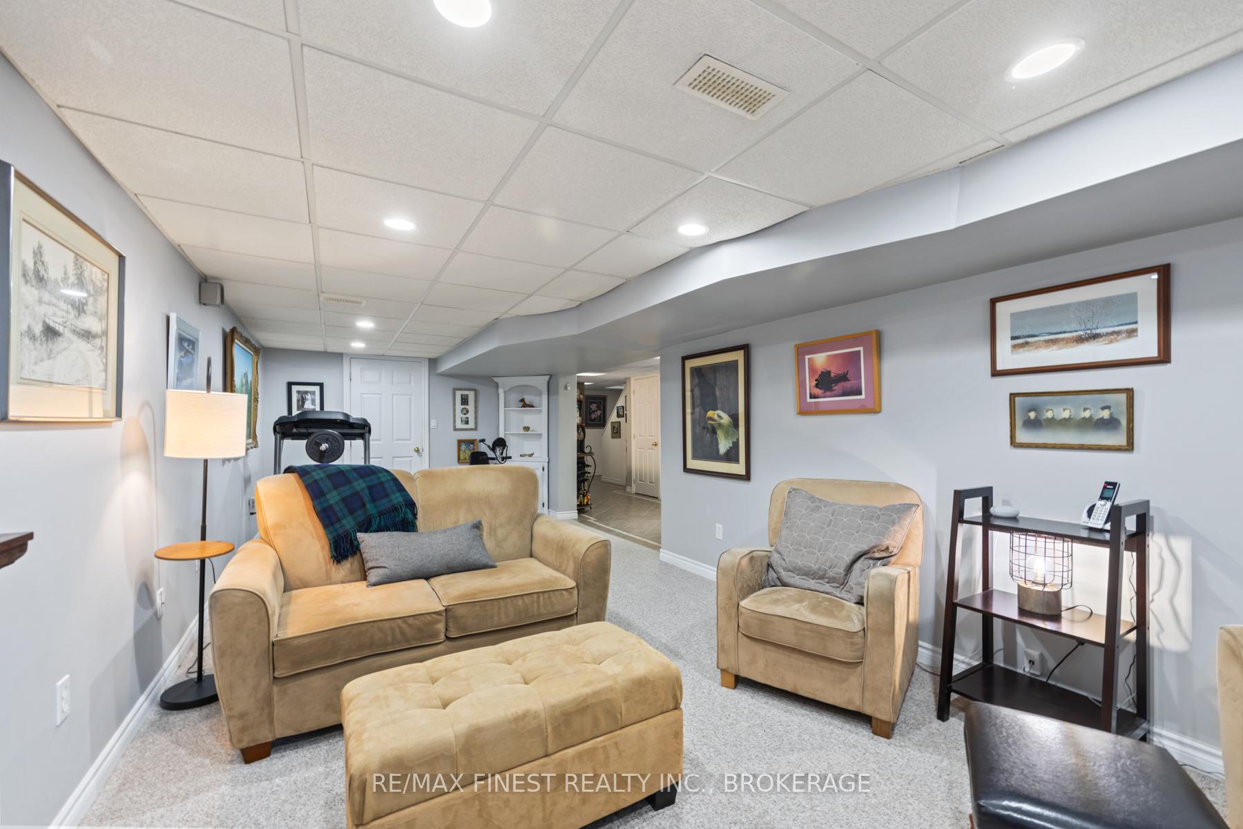 Photo 31 of 2232 Mckendry Road, Kingston, City North of 401 — HOMEH