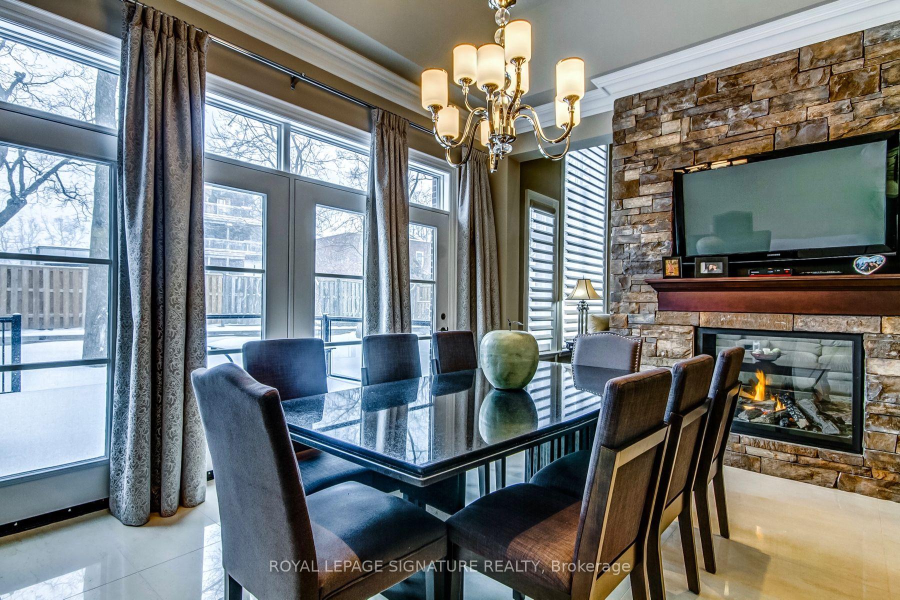 Photo 16 of 69 Peter Street, Markham, Old Markham Village — HOMEH