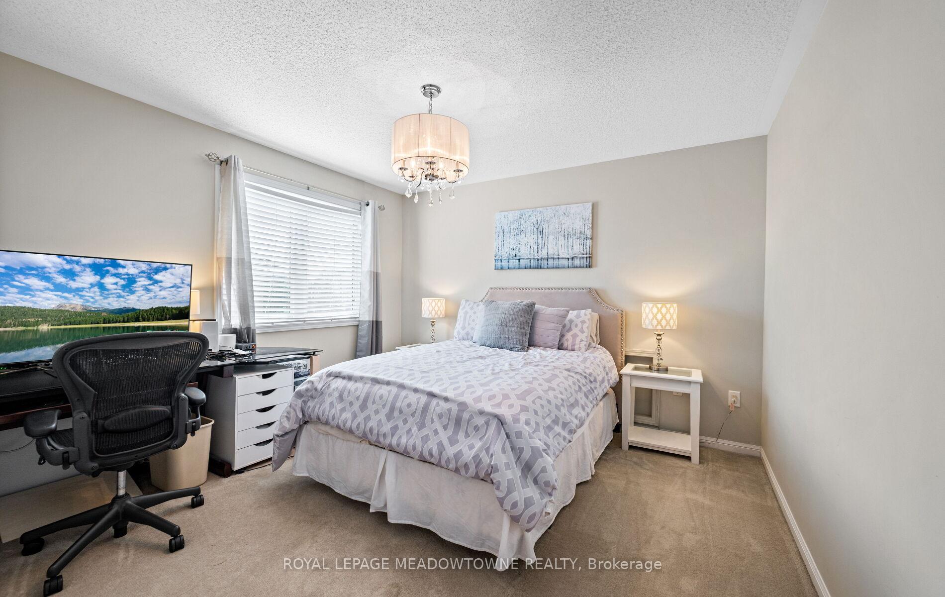 Photo 14 of 663 Snider Terrace, Milton, Coates — HOMEH
