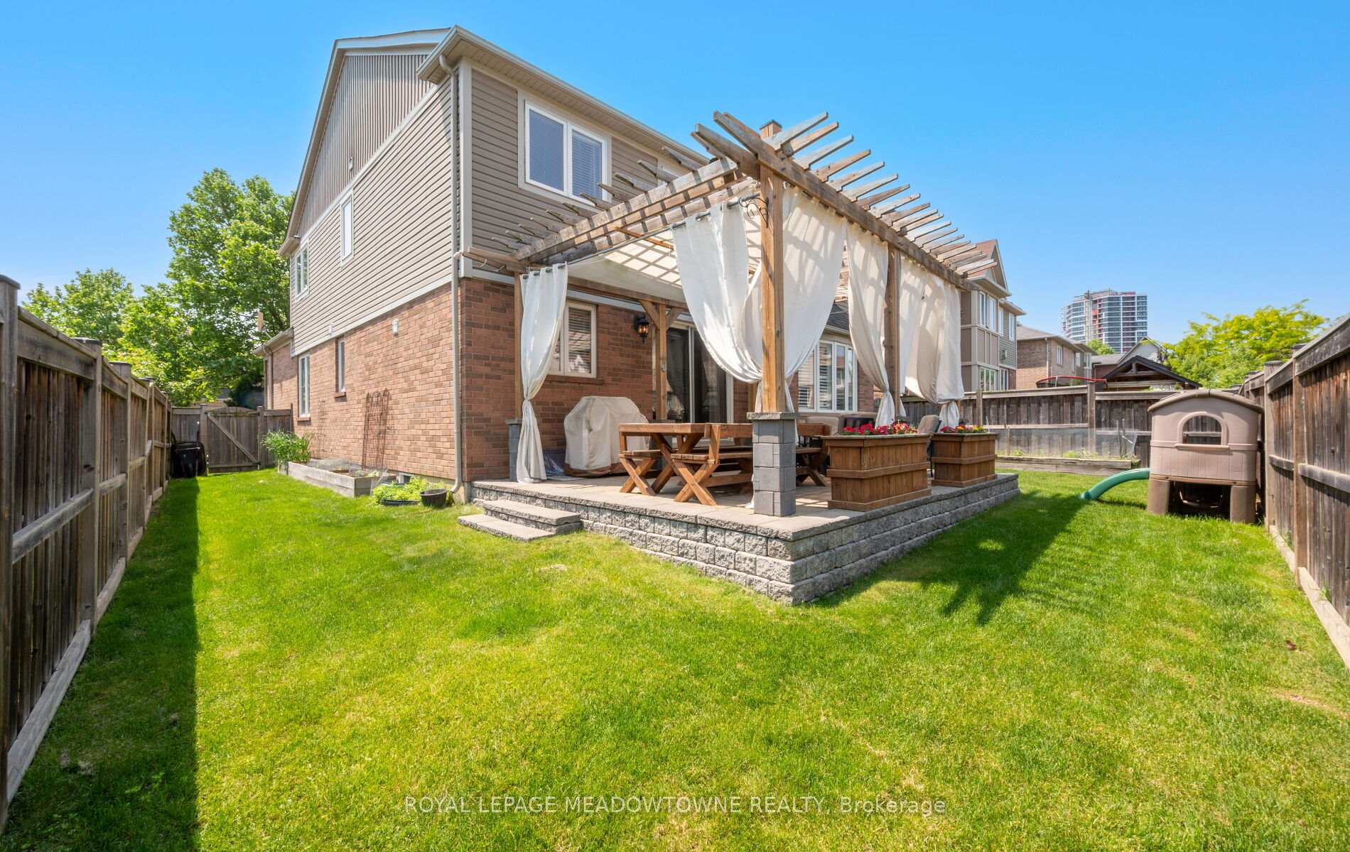 Photo 42 of 663 Snider Terrace, Milton, Coates — HOMEH