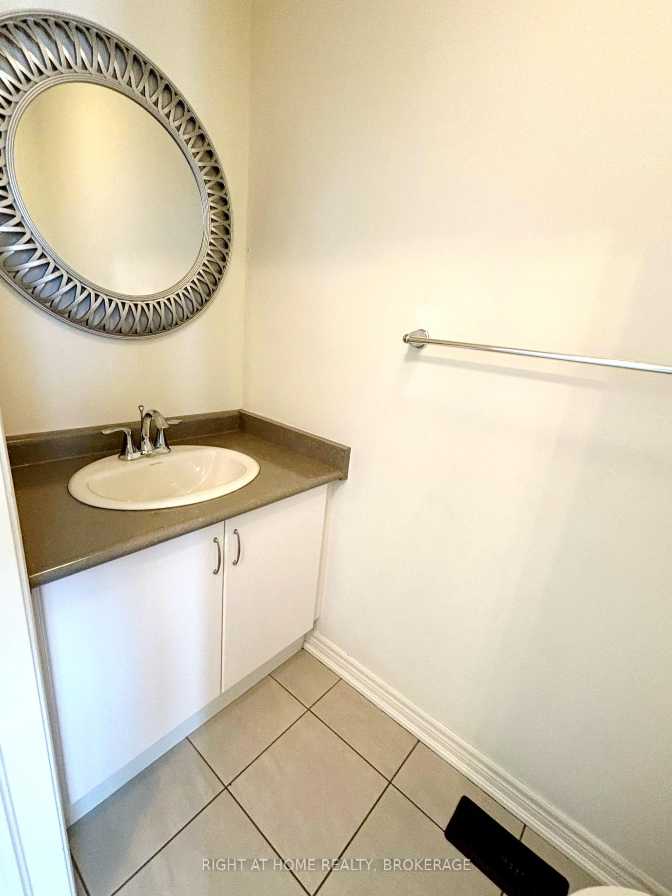 Photo 14 of 65 Skinner Road, Hamilton, Waterdown — HOMEH