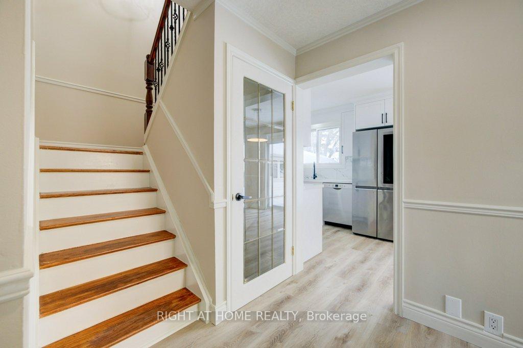 Photo 9 of 144 Mooregate Crescent, Kitchener — HOMEH