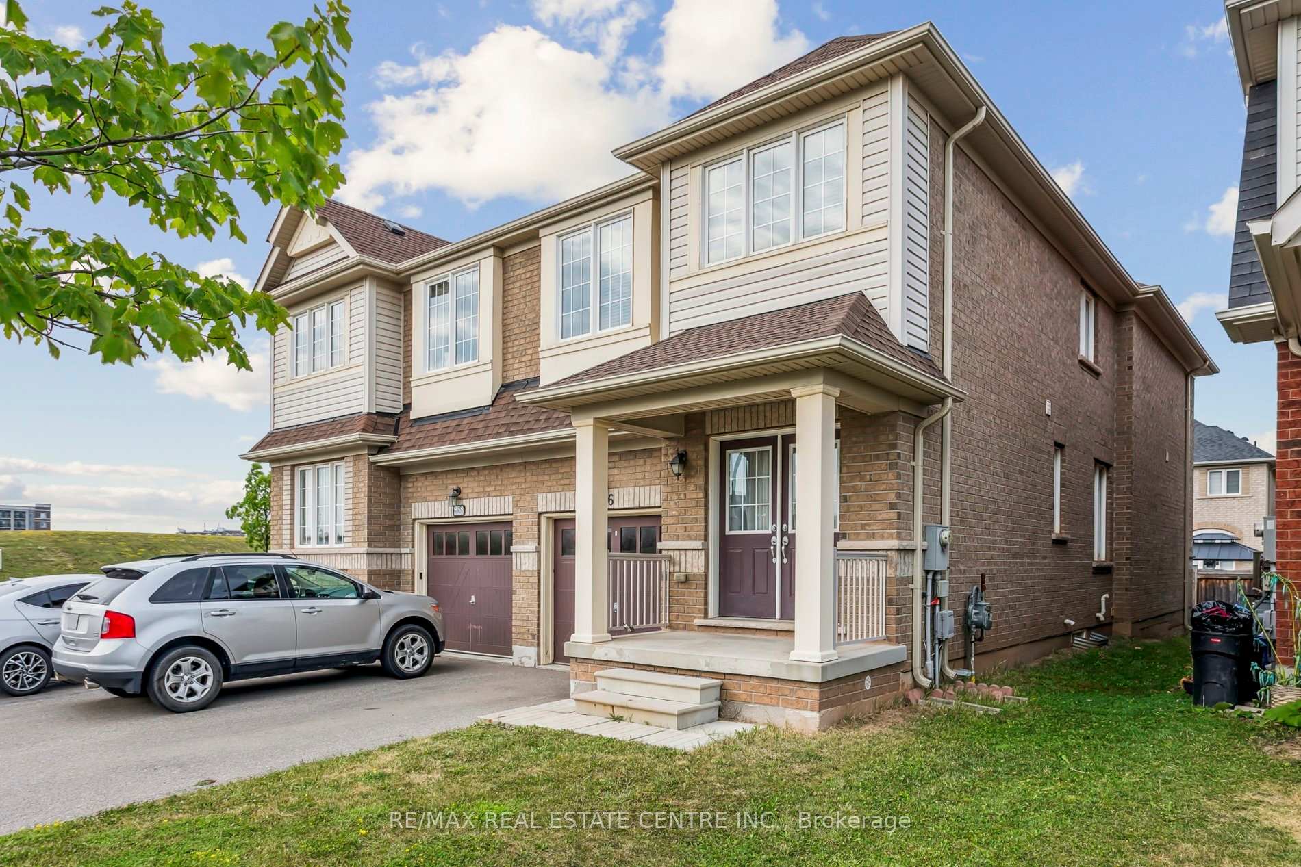 Photo 1 of 856 Miltonbrook Crescent, Milton, Willmott — HOMEH