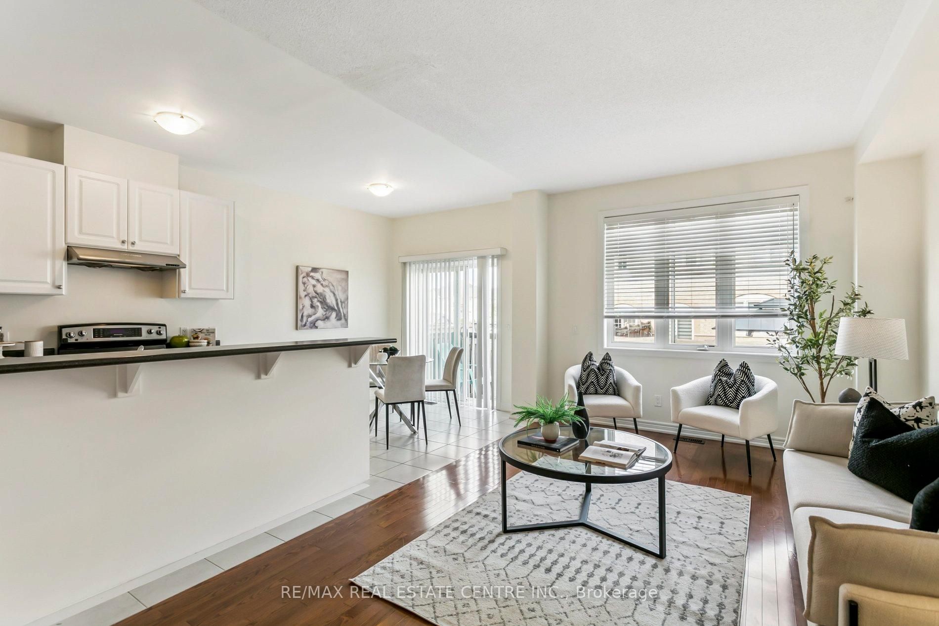 Photo 21 of 856 Miltonbrook Crescent, Milton, Willmott — HOMEH