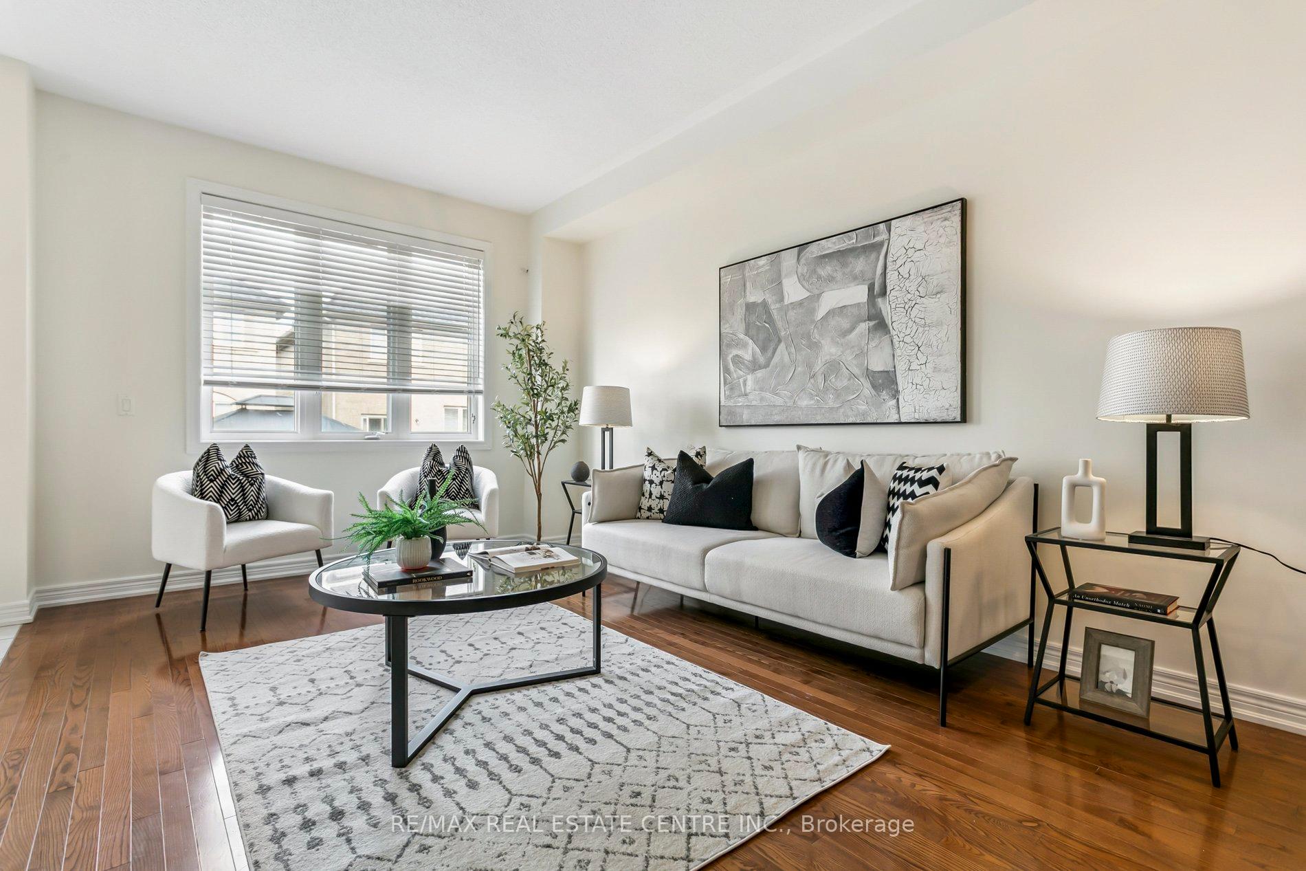 Photo 23 of 856 Miltonbrook Crescent, Milton, Willmott — HOMEH