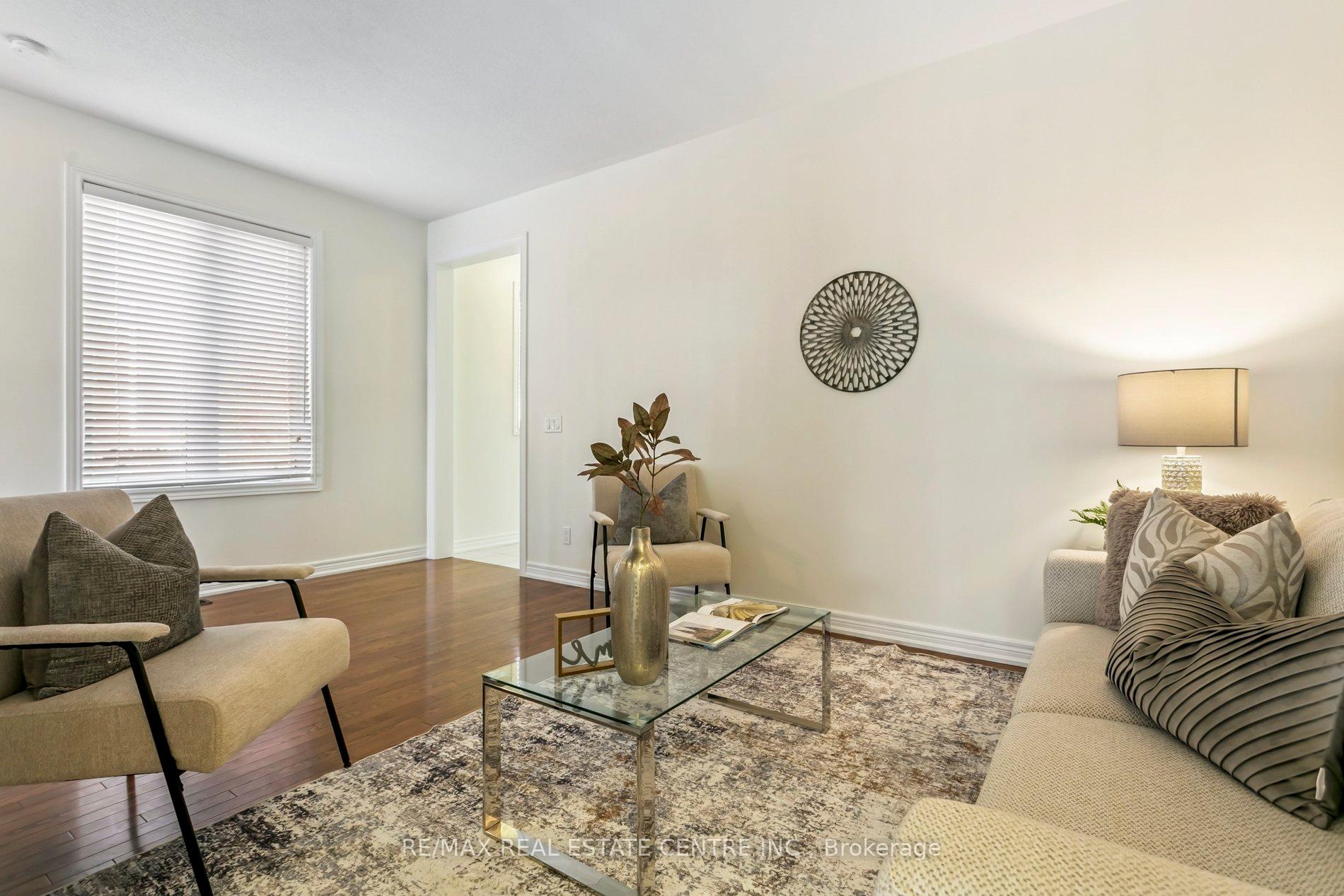 Photo 18 of 856 Miltonbrook Crescent, Milton, Willmott — HOMEH