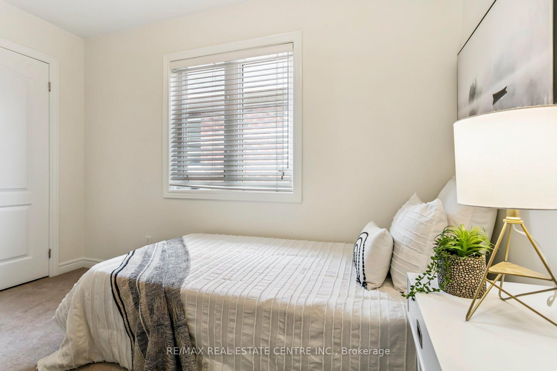 Photo 35 of 856 Miltonbrook Crescent, Milton, Willmott — HOMEH