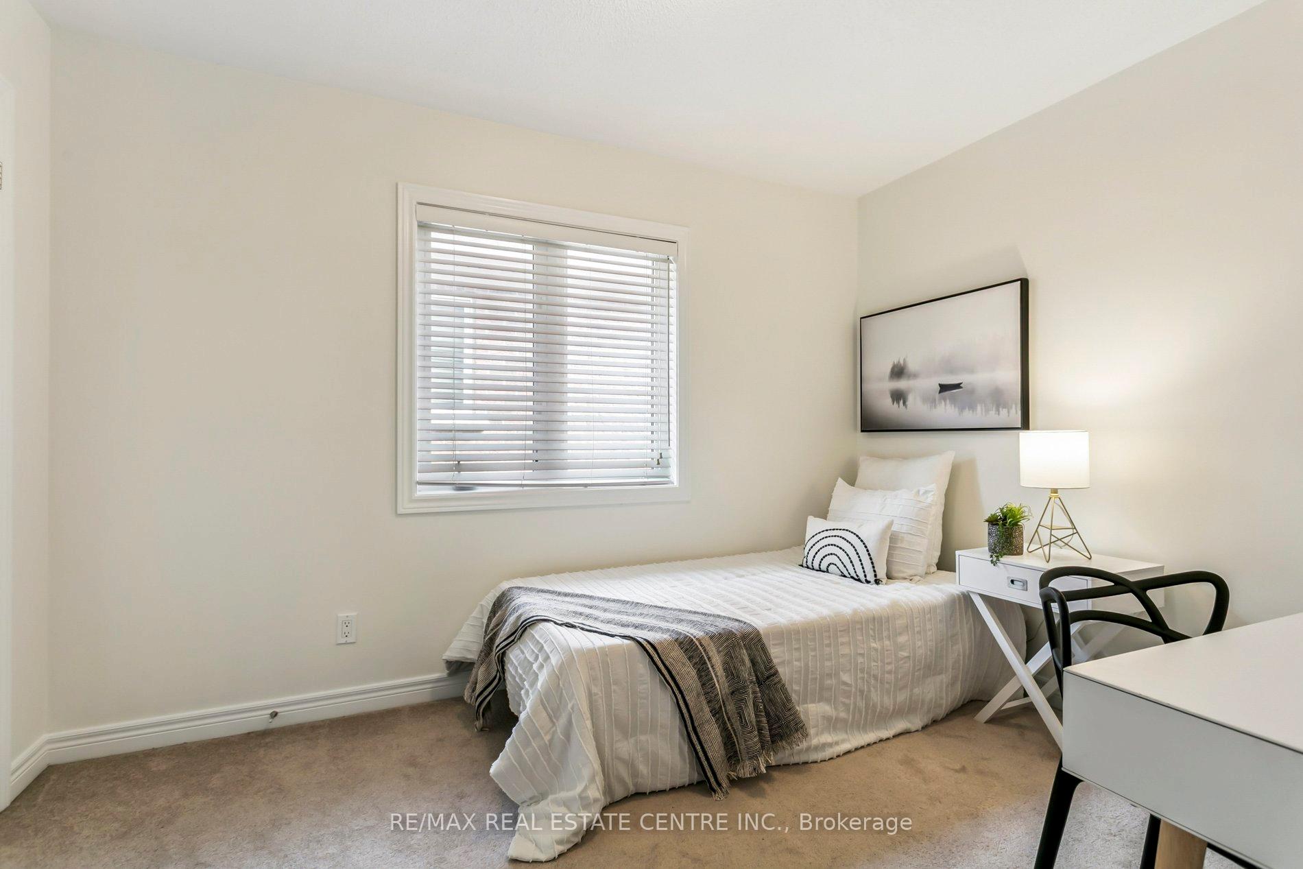 Photo 31 of 856 Miltonbrook Crescent, Milton, Willmott — HOMEH