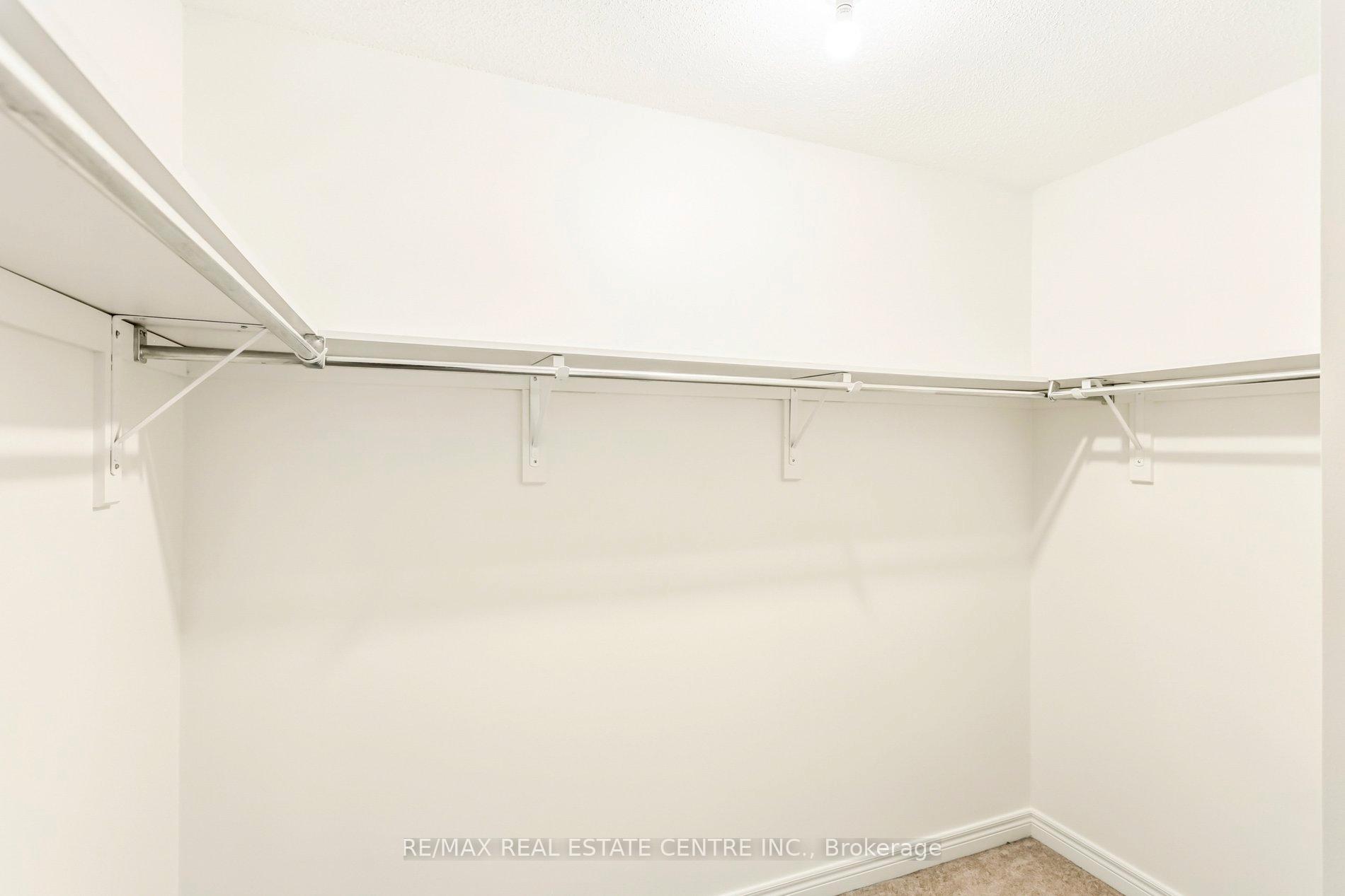 Photo 33 of 856 Miltonbrook Crescent, Milton, Willmott — HOMEH