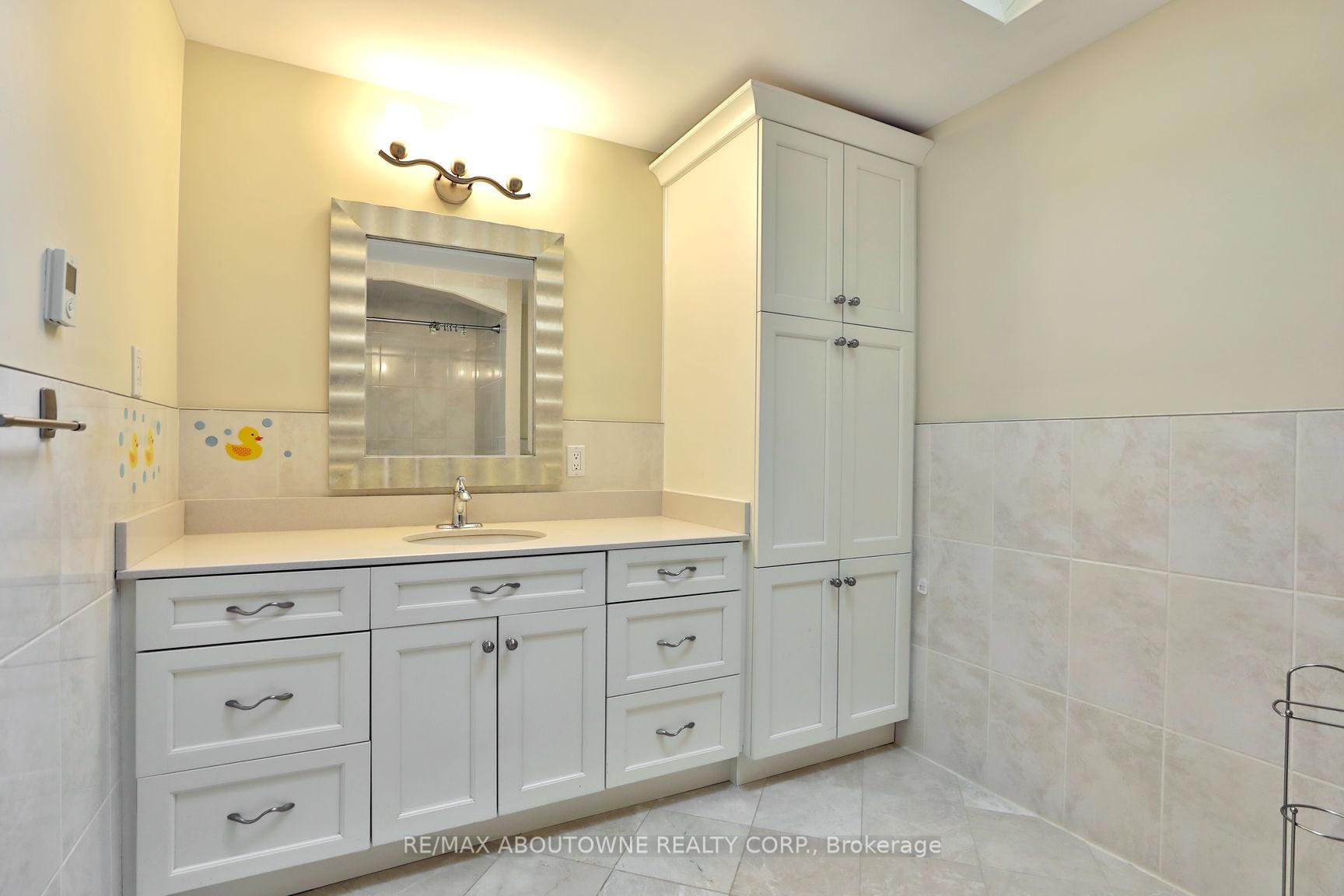 Photo 27 of 301 Lloyminn Avenue, Hamilton, Ancaster — HOMEH