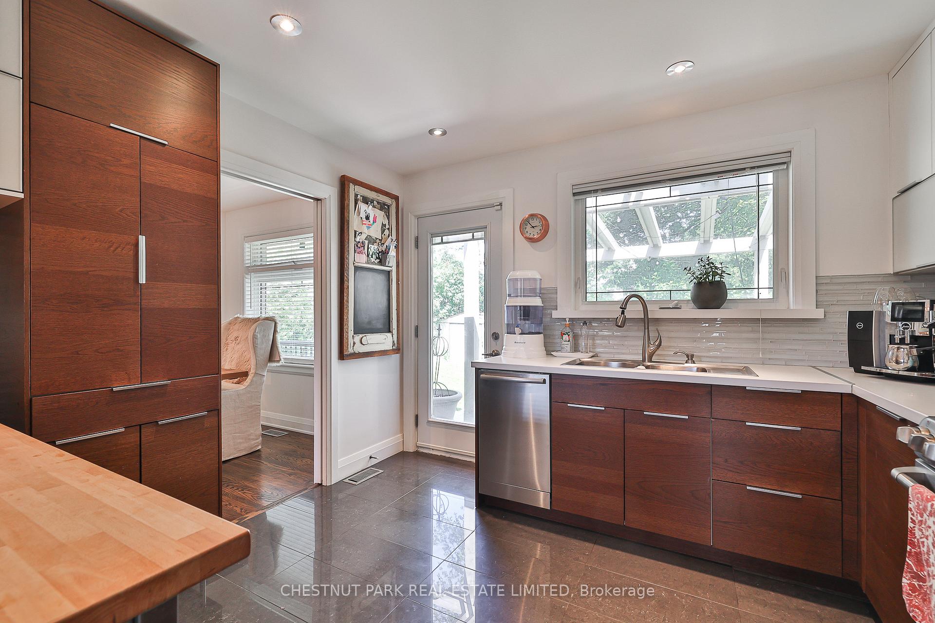 Photo 10 of 17 Arrowflight Drive, Markham, Bullock — HOMEH