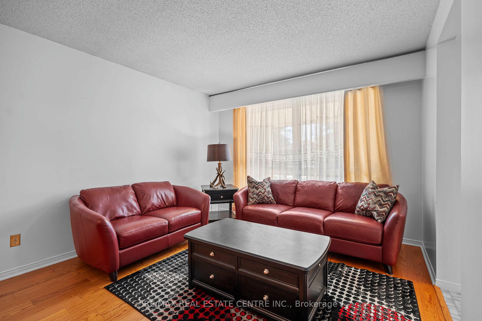 Photo 6 of 89 High Acres Crescent, Kitchener — HOMEH