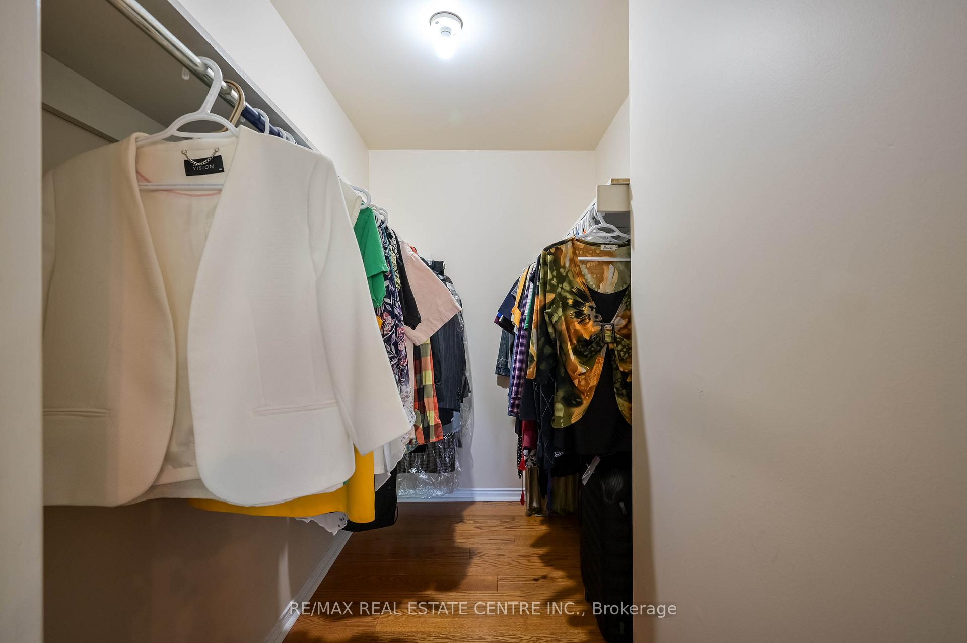 Photo 19 of 89 High Acres Crescent, Kitchener — HOMEH