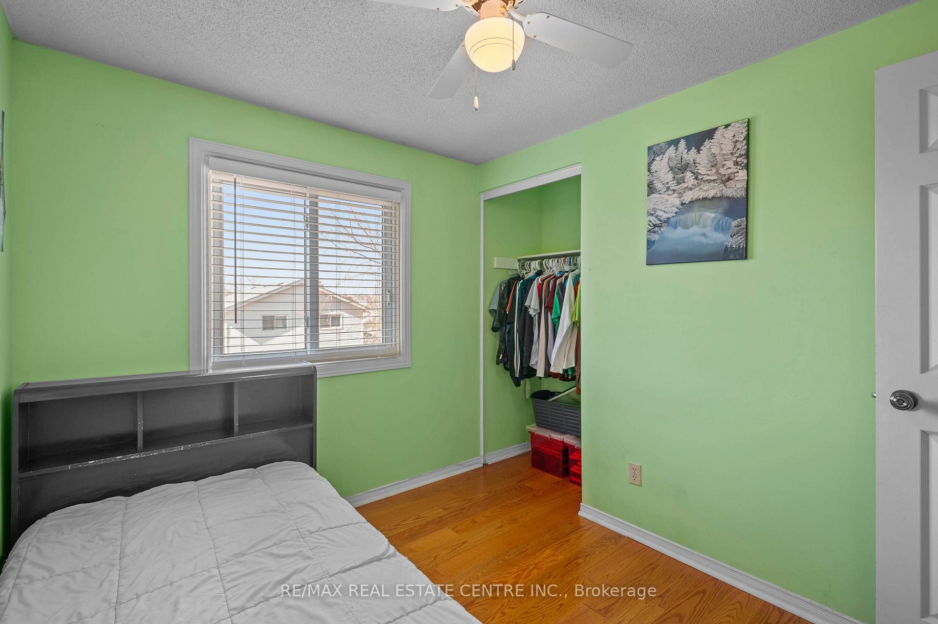 Photo 23 of 89 High Acres Crescent, Kitchener — HOMEH