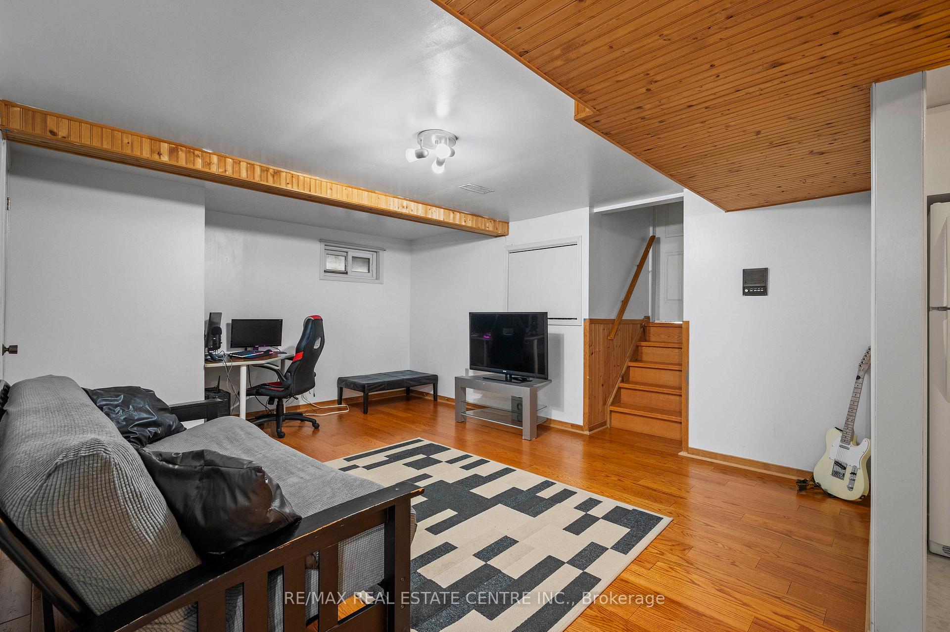 Photo 31 of 89 High Acres Crescent, Kitchener — HOMEH