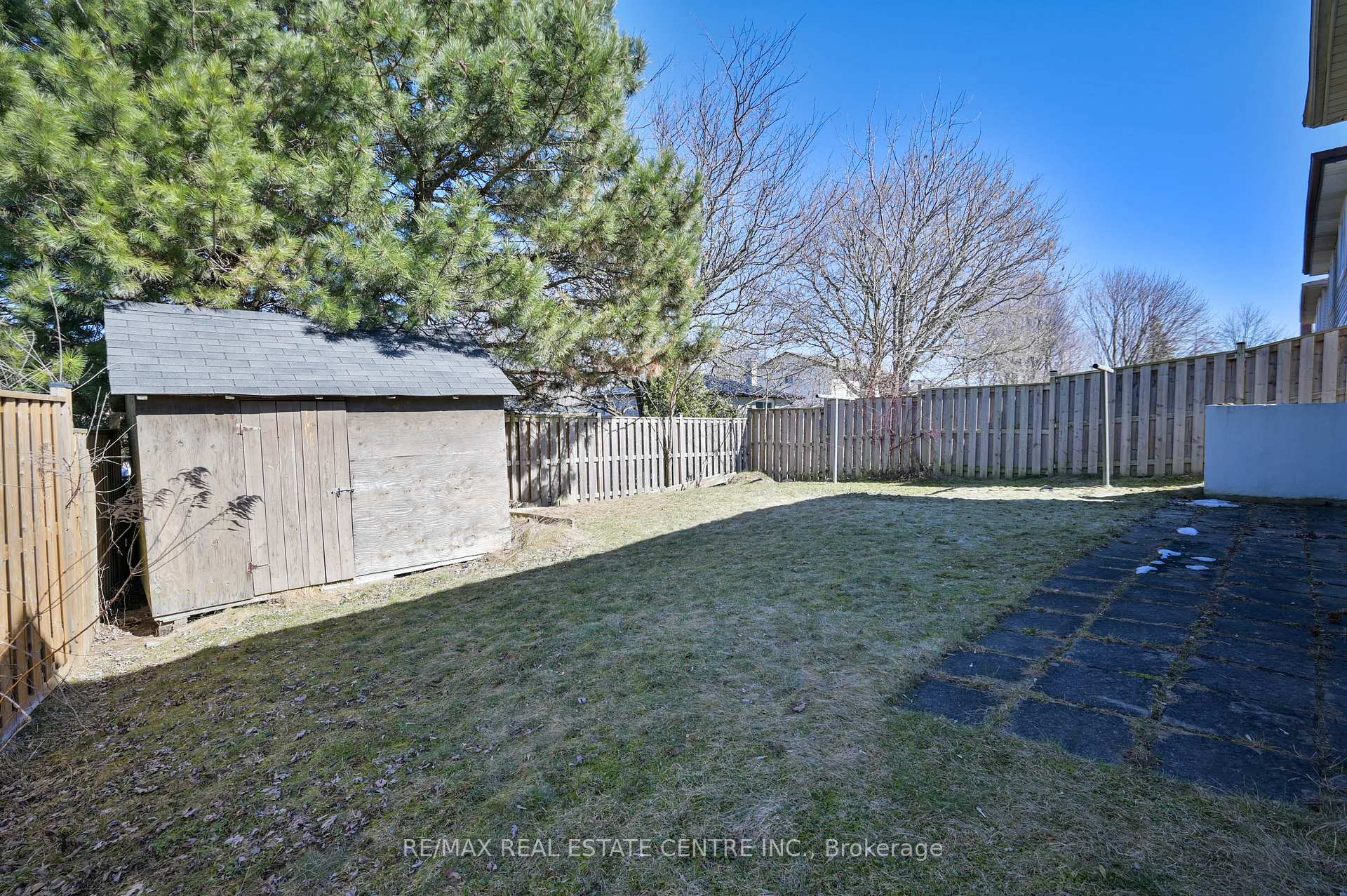 Photo 37 of 89 High Acres Crescent, Kitchener — HOMEH