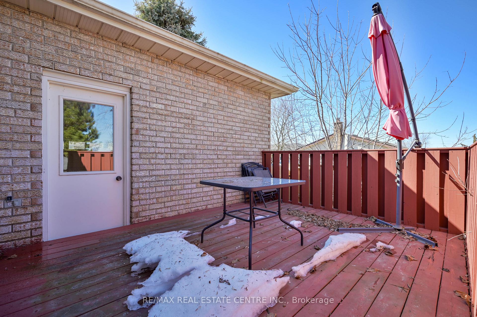 Photo 40 of 89 High Acres Crescent, Kitchener — HOMEH
