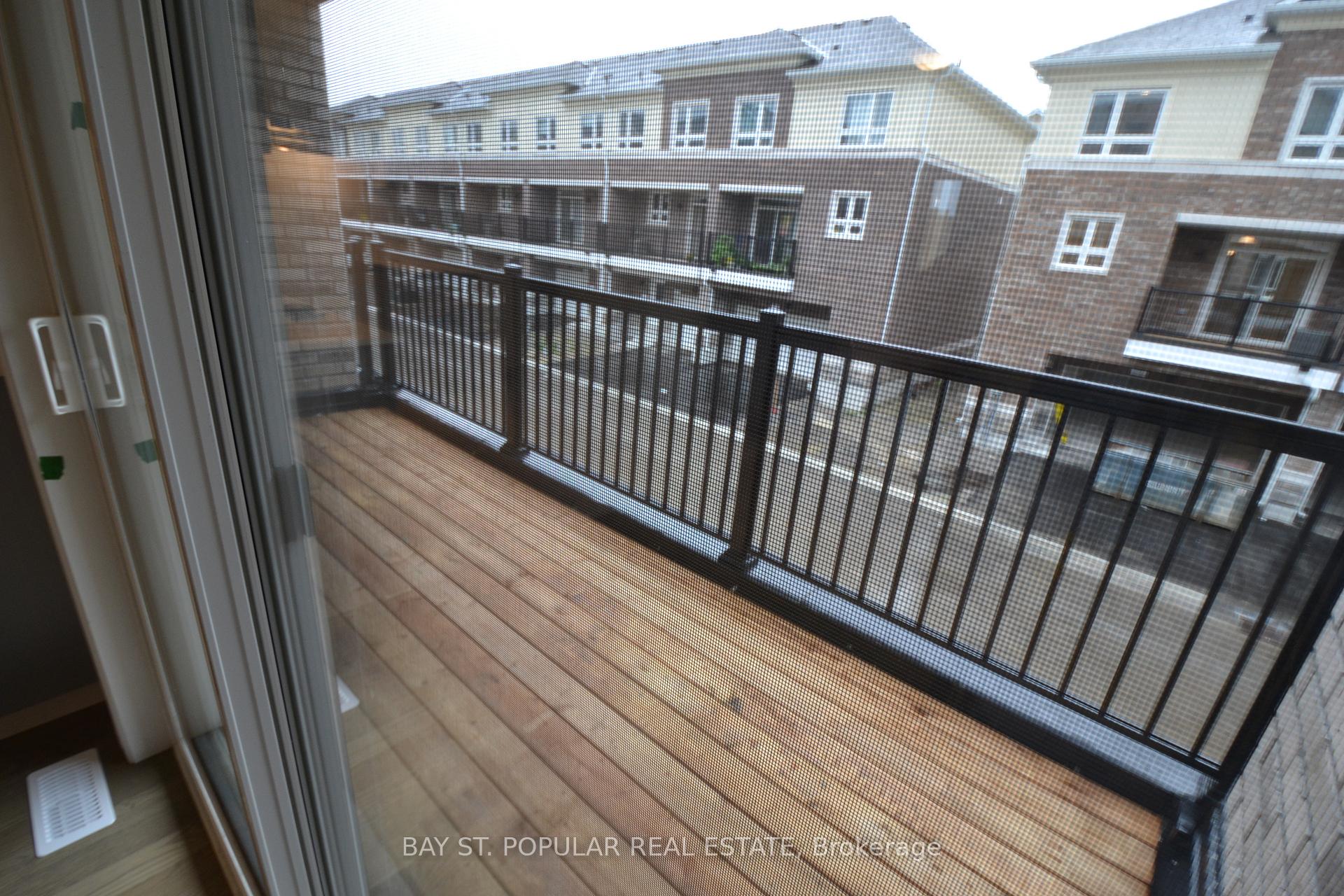 Photo 4 of 76 Imperial College Lane, Markham, Wismer — HOMEH