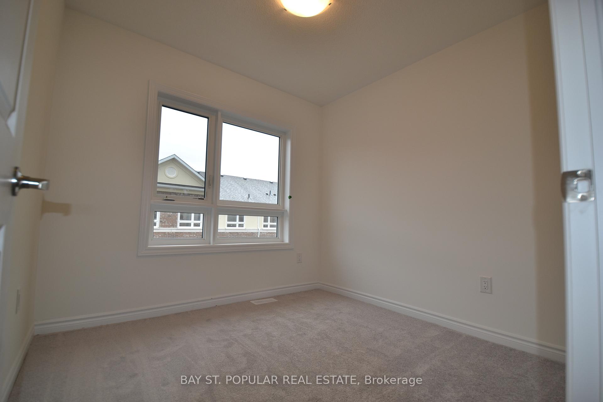Photo 14 of 76 Imperial College Lane, Markham, Wismer — HOMEH