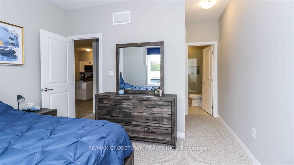 Photo 11 of 977 Wright Drive, Midland — HOMEH