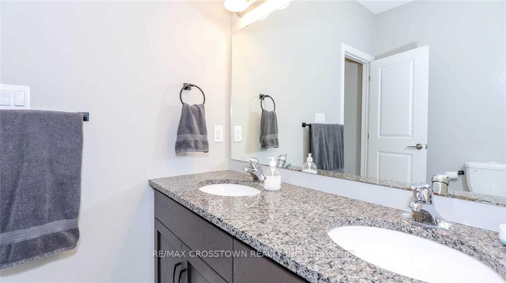 Photo 13 of 977 Wright Drive, Midland — HOMEH
