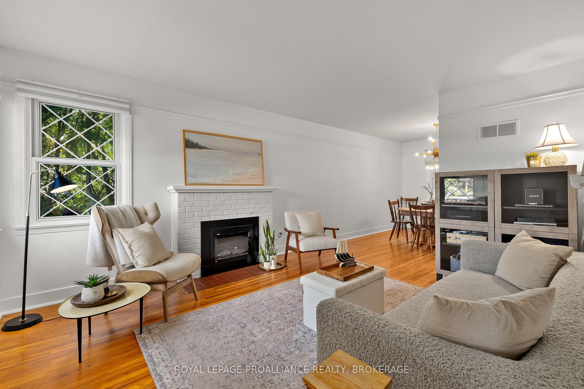 Photo 7 of 46 McMichael Street, Kingston, West of Sir John A. Blvd — HOMEH