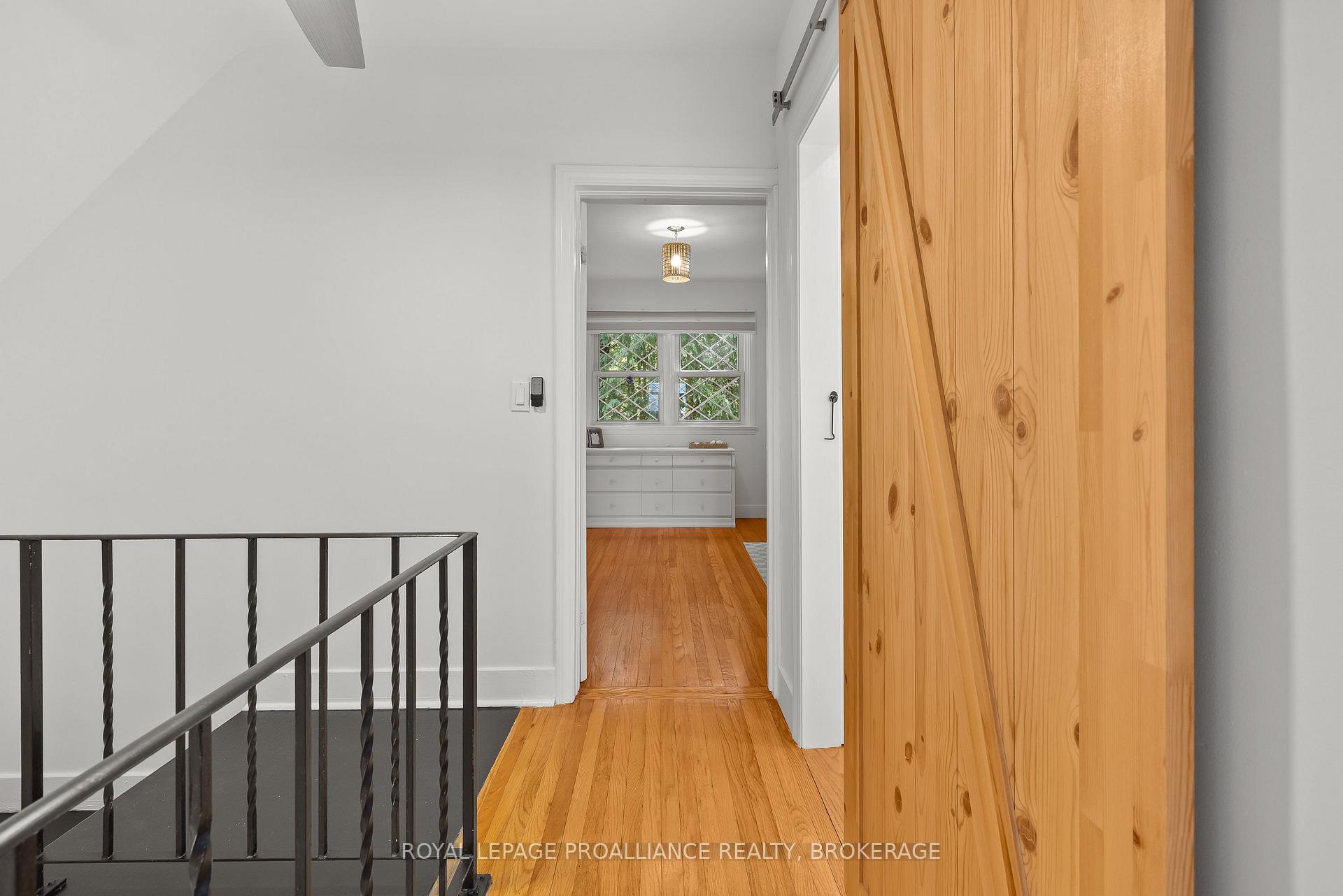 Photo 20 of 46 McMichael Street, Kingston, West of Sir John A. Blvd — HOMEH