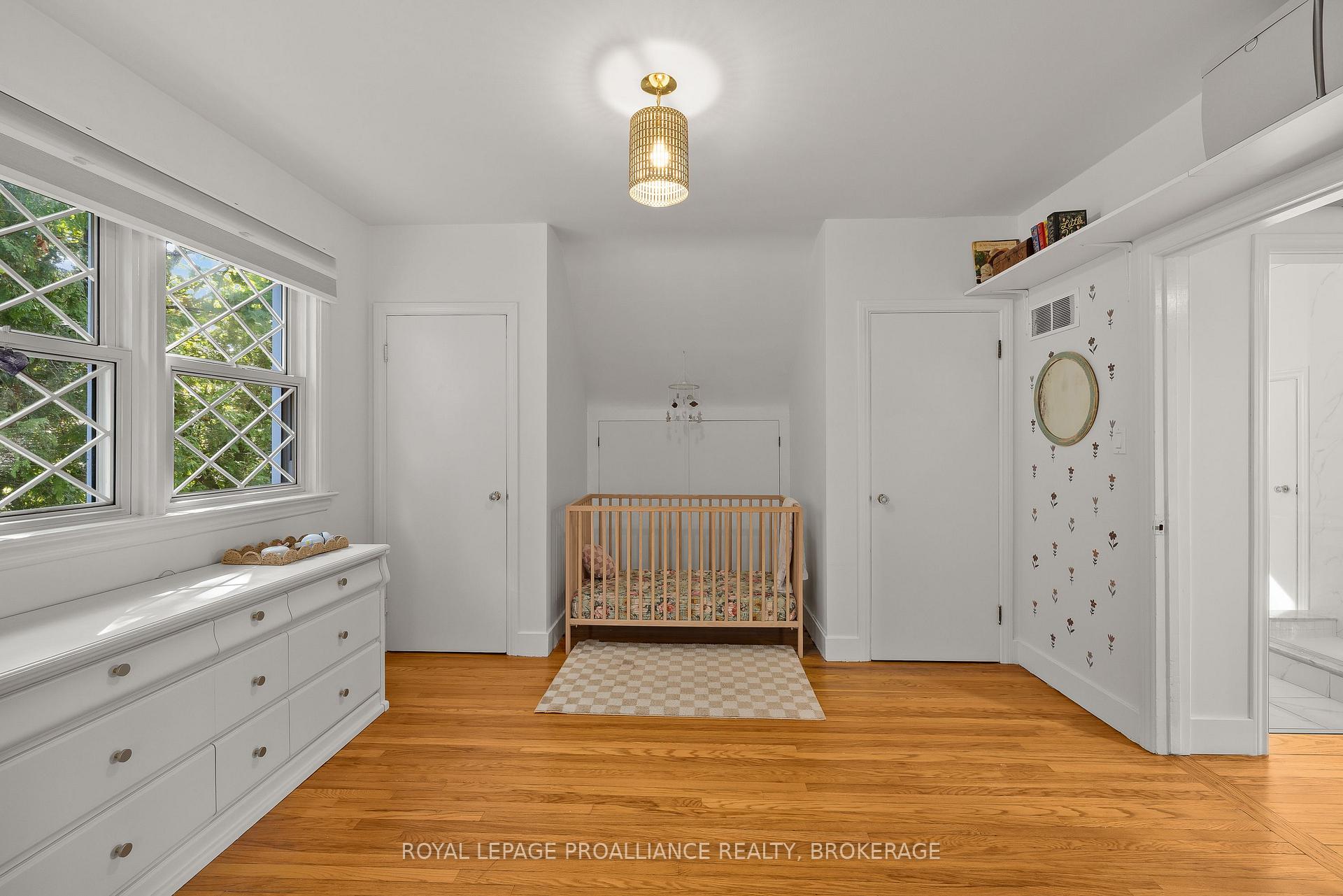 Photo 24 of 46 McMichael Street, Kingston, West of Sir John A. Blvd — HOMEH
