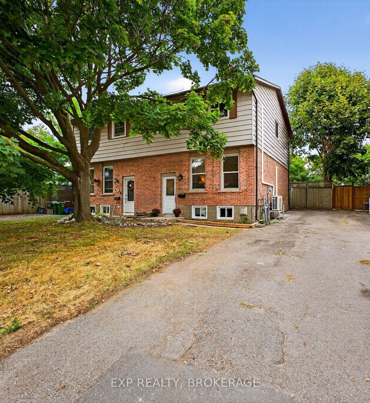 Front of 834 Cedarwood Drive